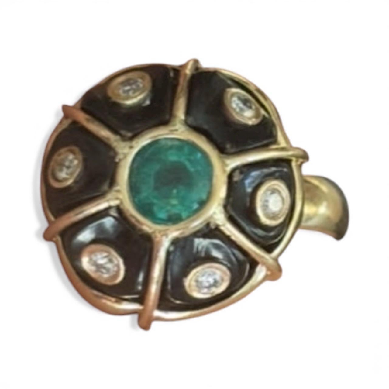 Anello in oro, smeraldo, diamanti e onice nera in vendita 10