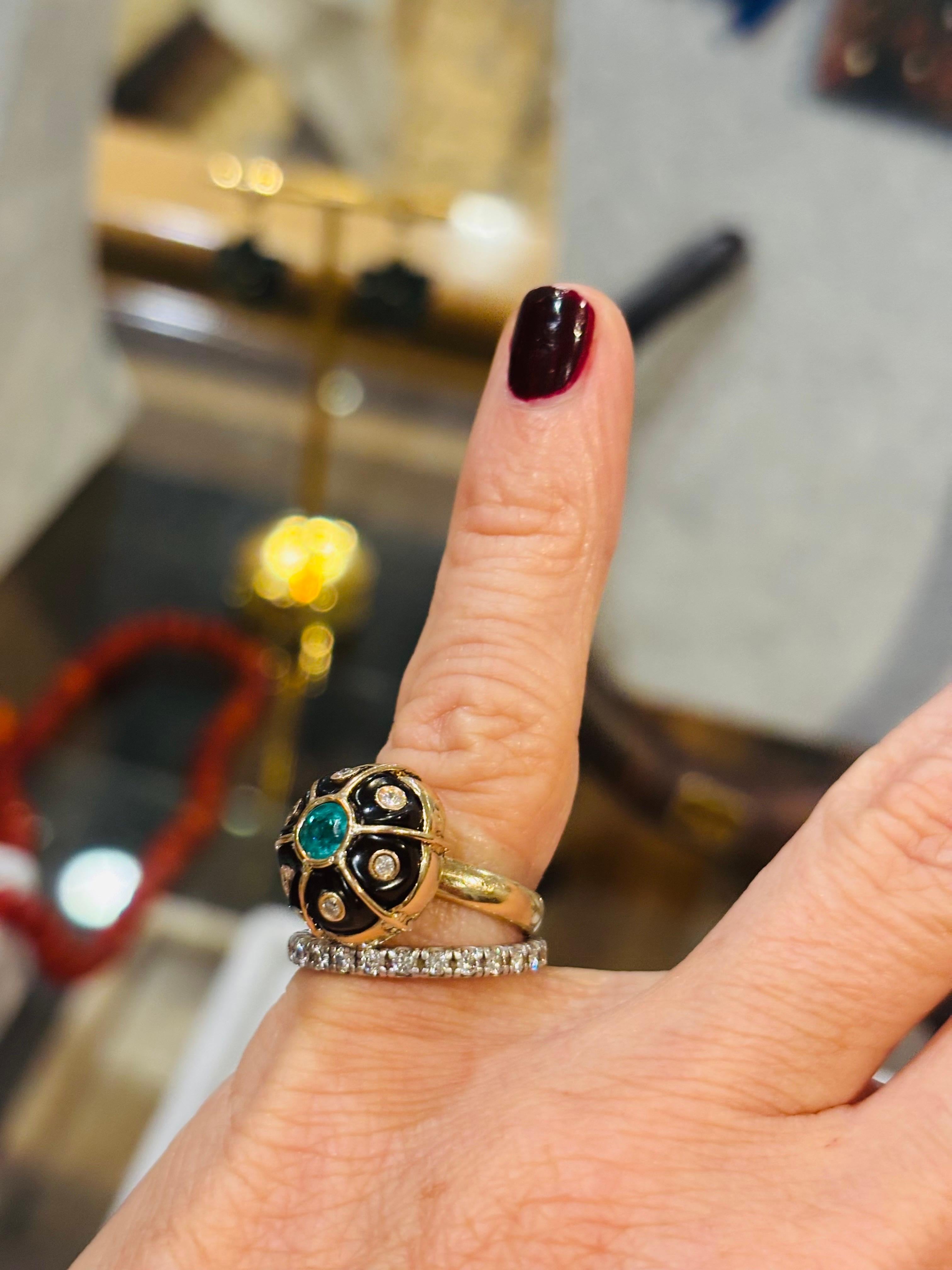 Anello in oro, smeraldo, diamanti e onice nera in vendita 7