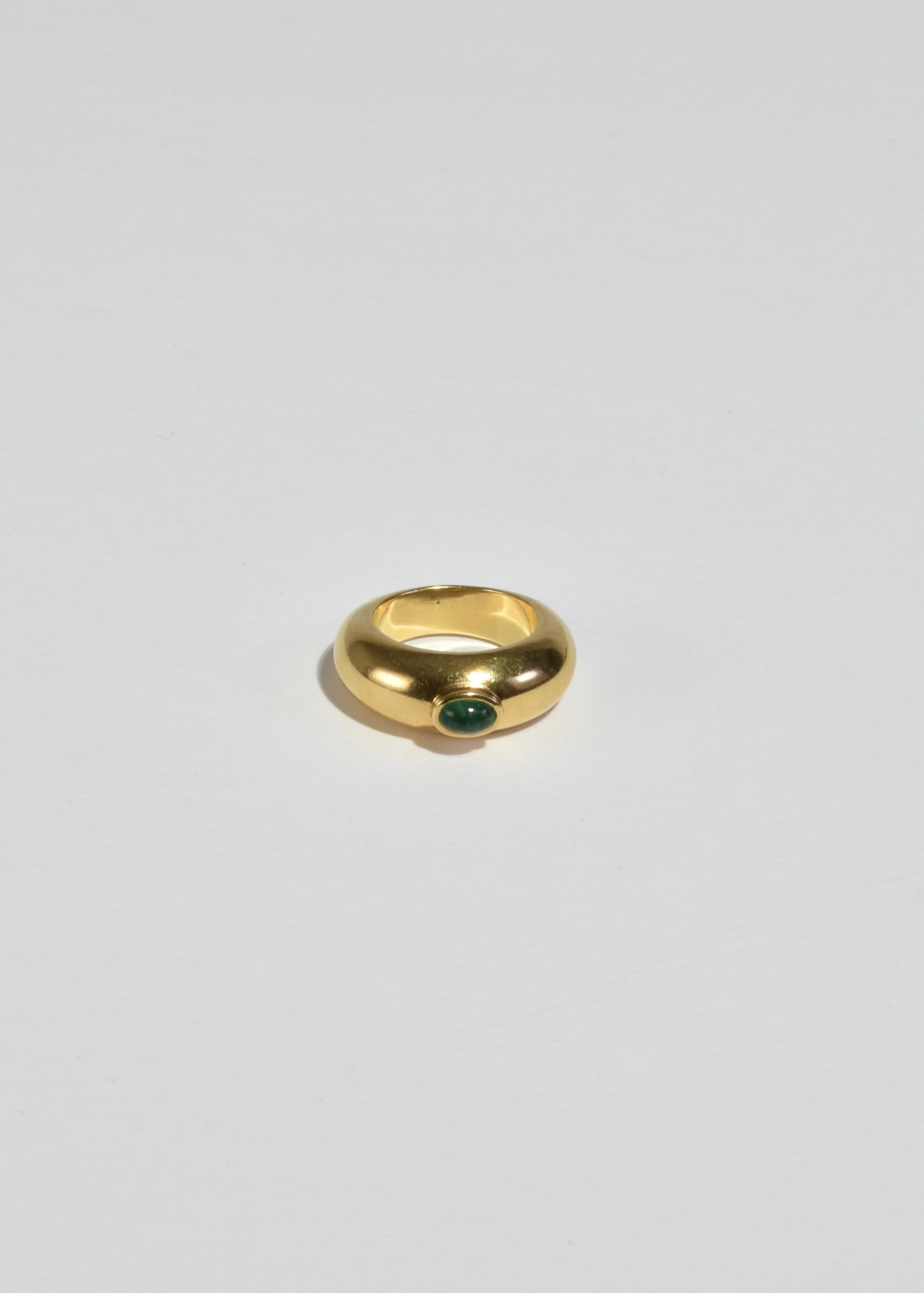 Gold Emerald Ring In Excellent Condition In Richmond, VA