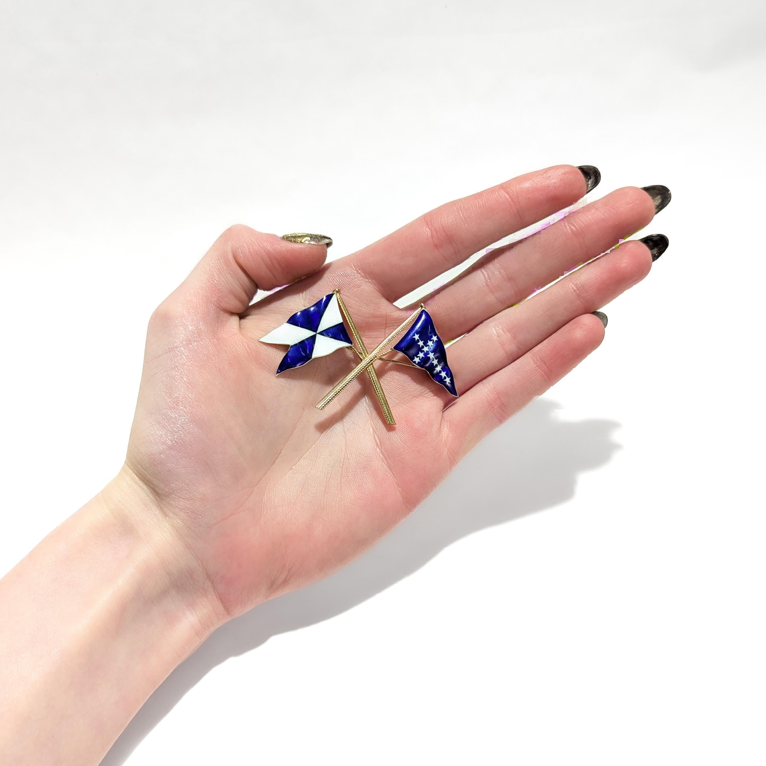 Modern Gold & Enamel Benzie Seawanhaka Corinthian Yacht Club Burgee/Roosevelt Flag Pin For Sale