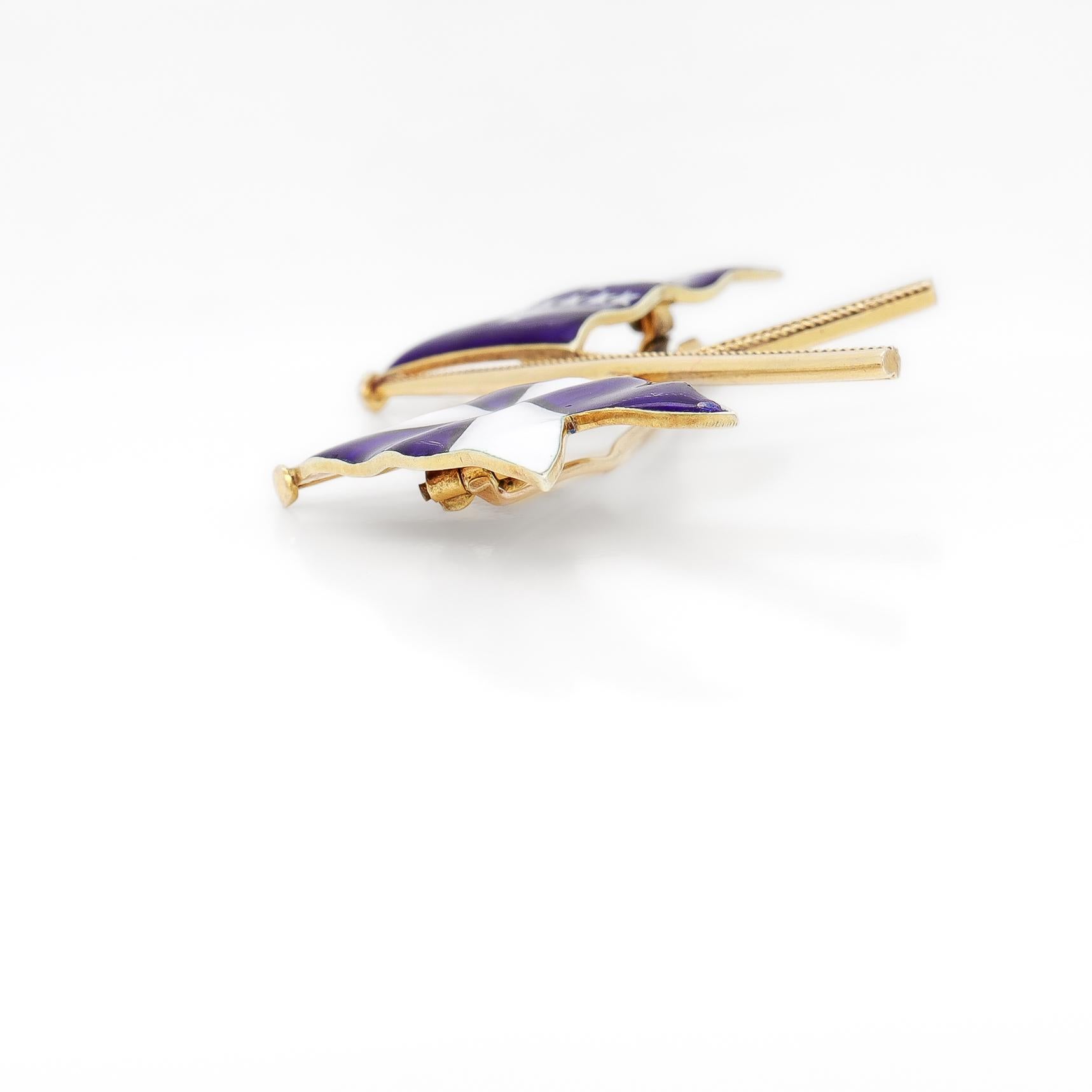 Gold & Enamel Benzie Seawanhaka Corinthian Yacht Club Burgee/Roosevelt Flag Pin For Sale 4