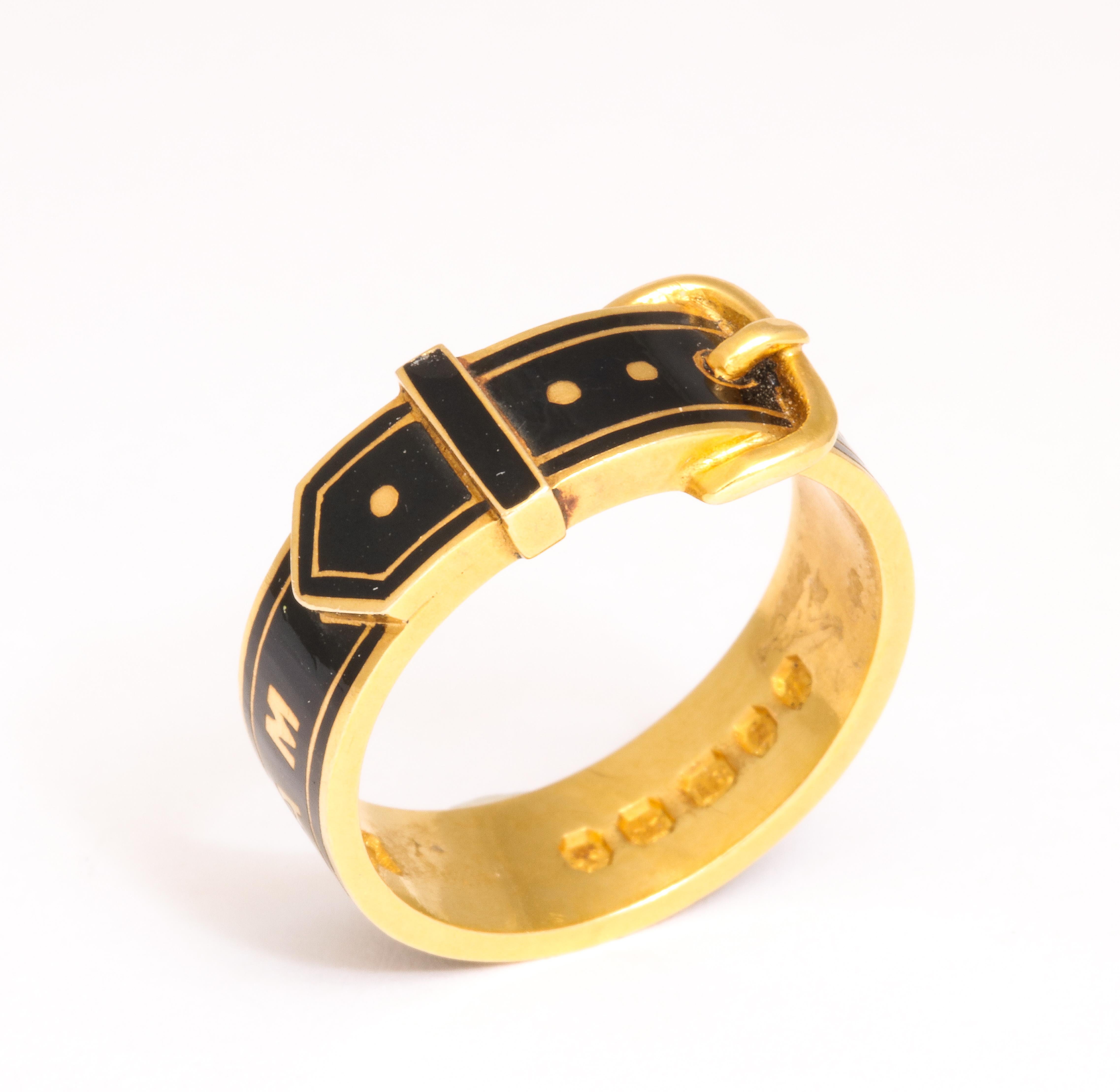 Women's or Men's Victorian Buckle Memorial Ring 18 Karat Gold For Sale