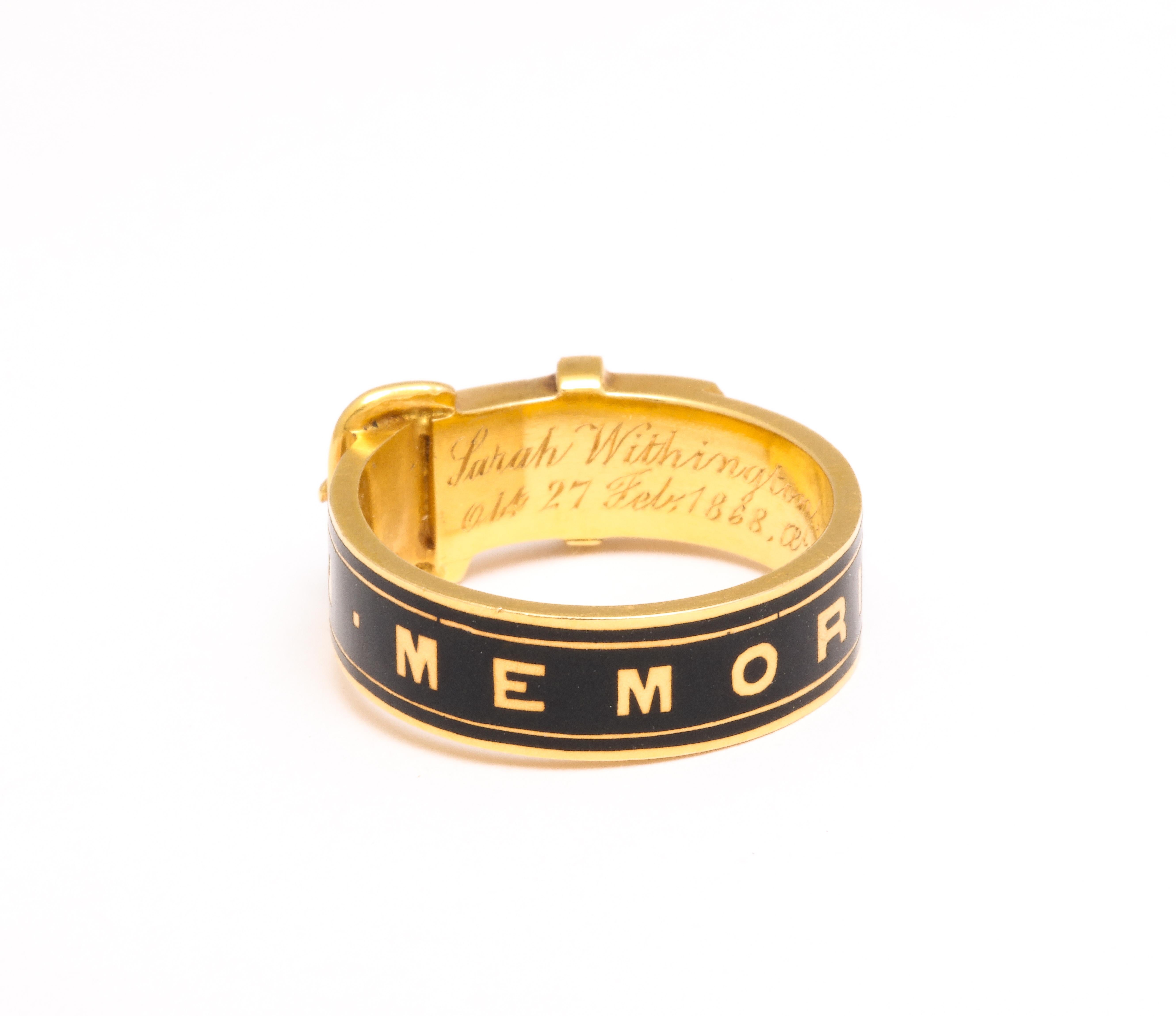 Victorian Buckle Memorial Ring 18 Karat Gold For Sale 1
