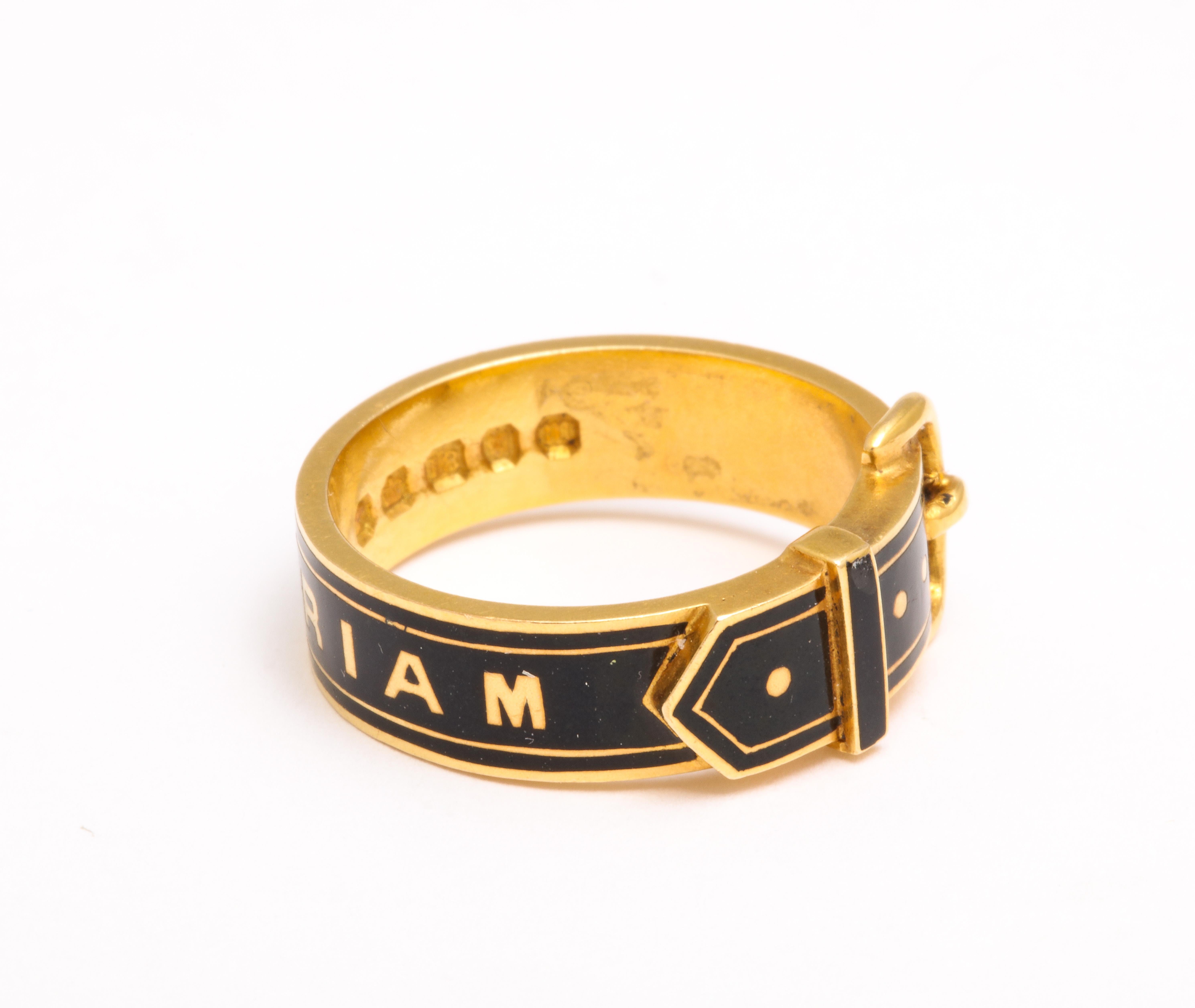 Victorian Buckle Memorial Ring 18 Karat Gold For Sale 2