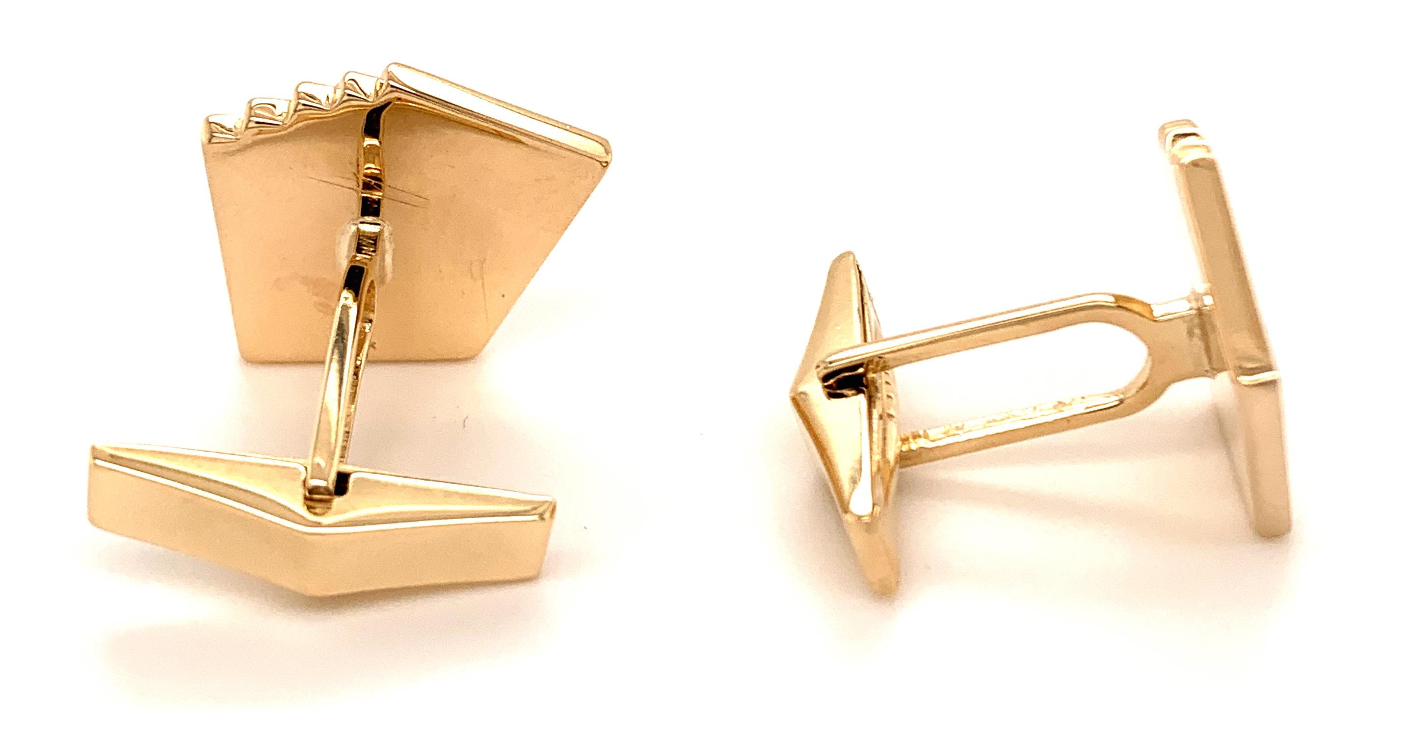 Royal Flush-Manschettenknöpfe aus Gold und Emaille im Zustand „Hervorragend“ im Angebot in New York, NY