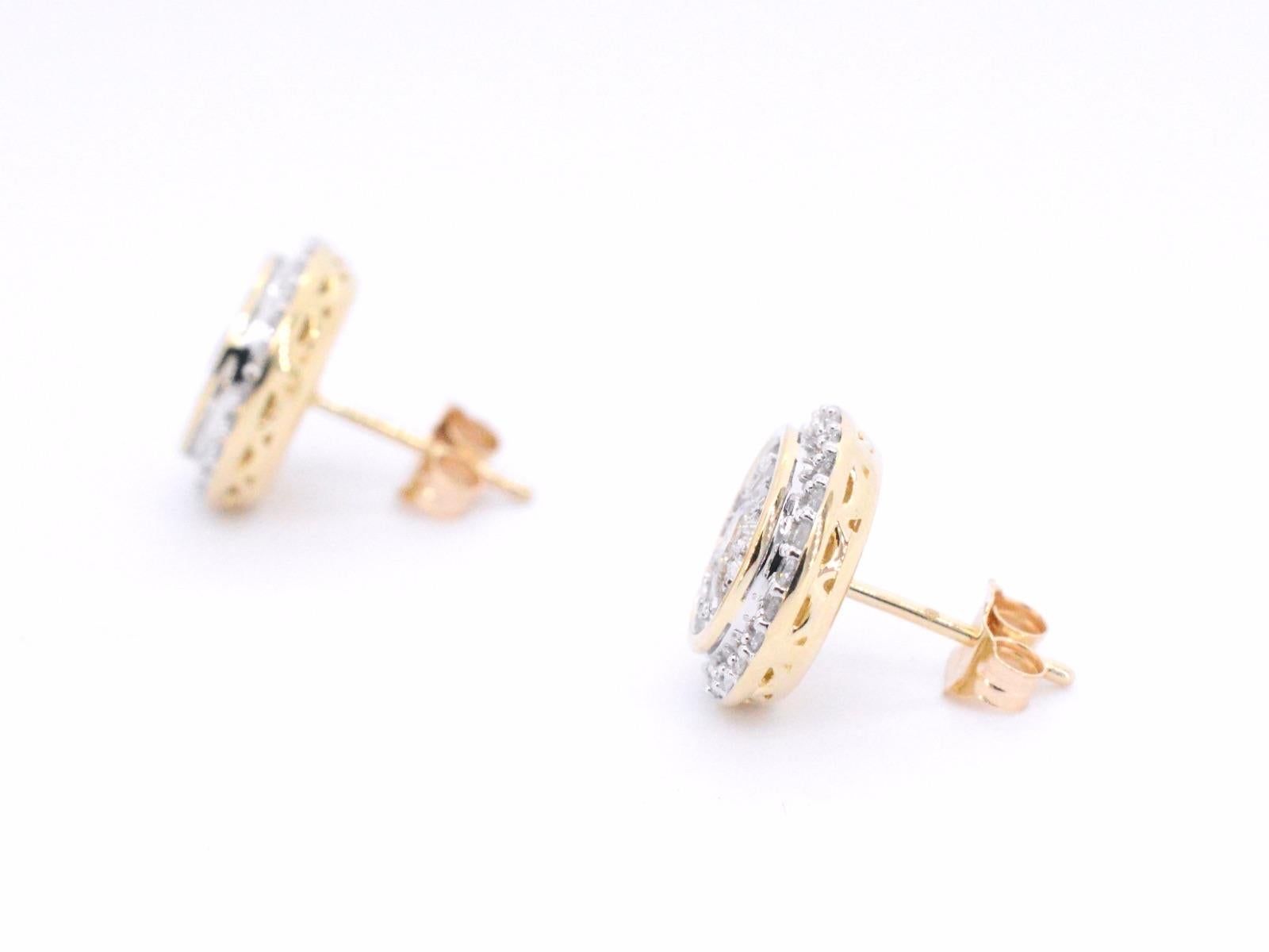 Women's Gold Entourage Earrings Set with 1.20 Carat For Sale