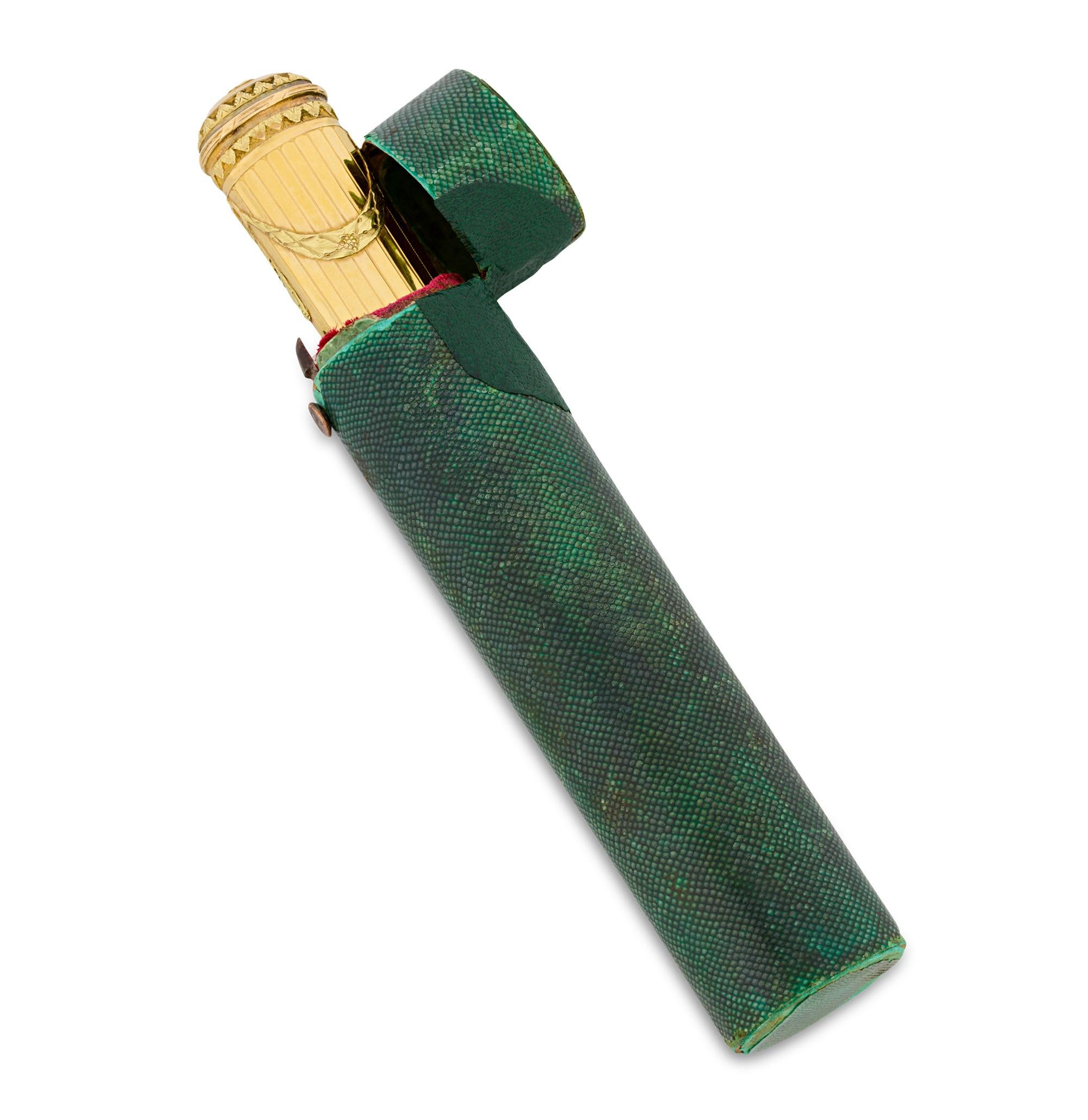 Étui de oro en estuche original Luis XVI en venta