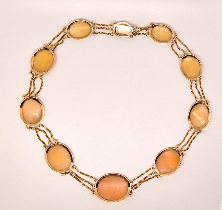 Gold Festoon "Grand Tour" Necklace with Carved Shell Cameos, circa 1830