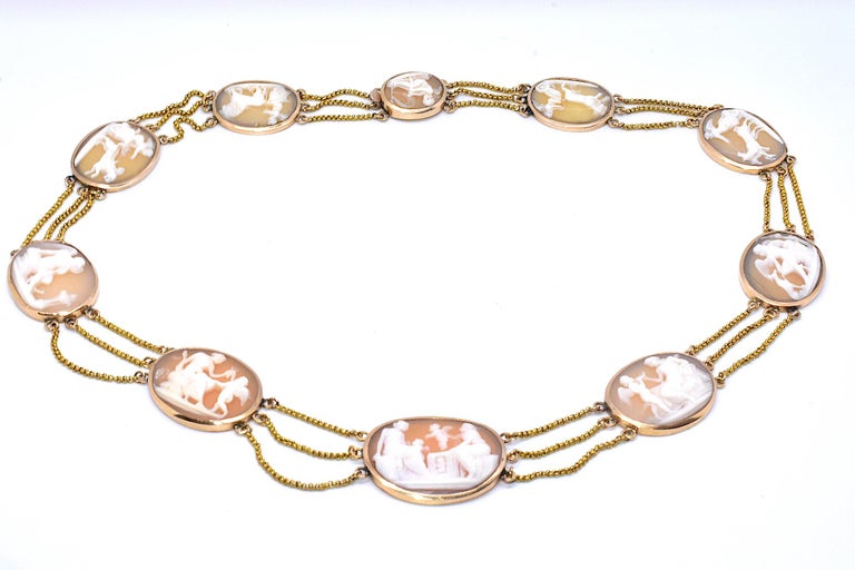 Gold Festoon "Grand Tour" Necklace with Carved Shell Cameos, circa 1830
