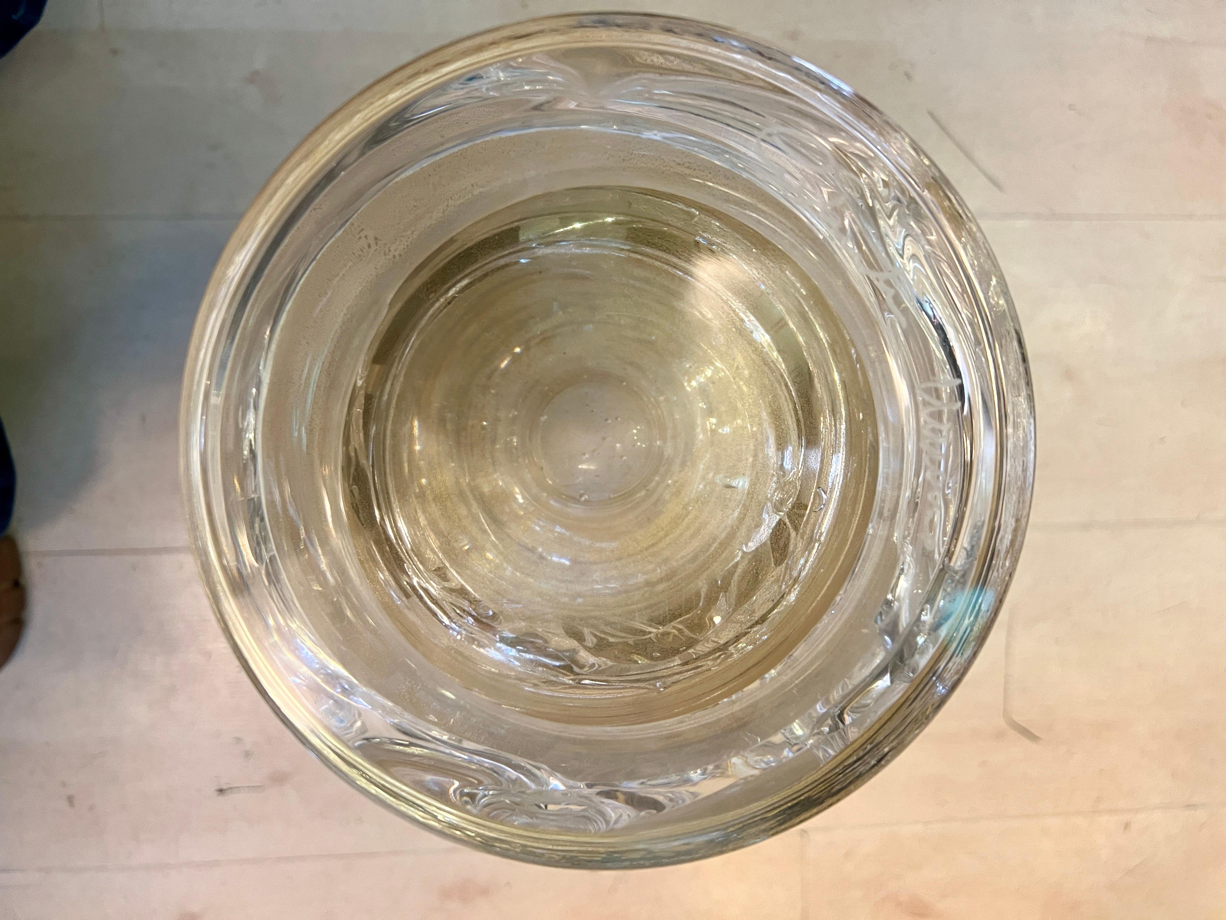 Vaso in vetro di Murano a filamenti dorati firmato da Costantini anni '80 In condizioni ottime in vendita a Florence, IT