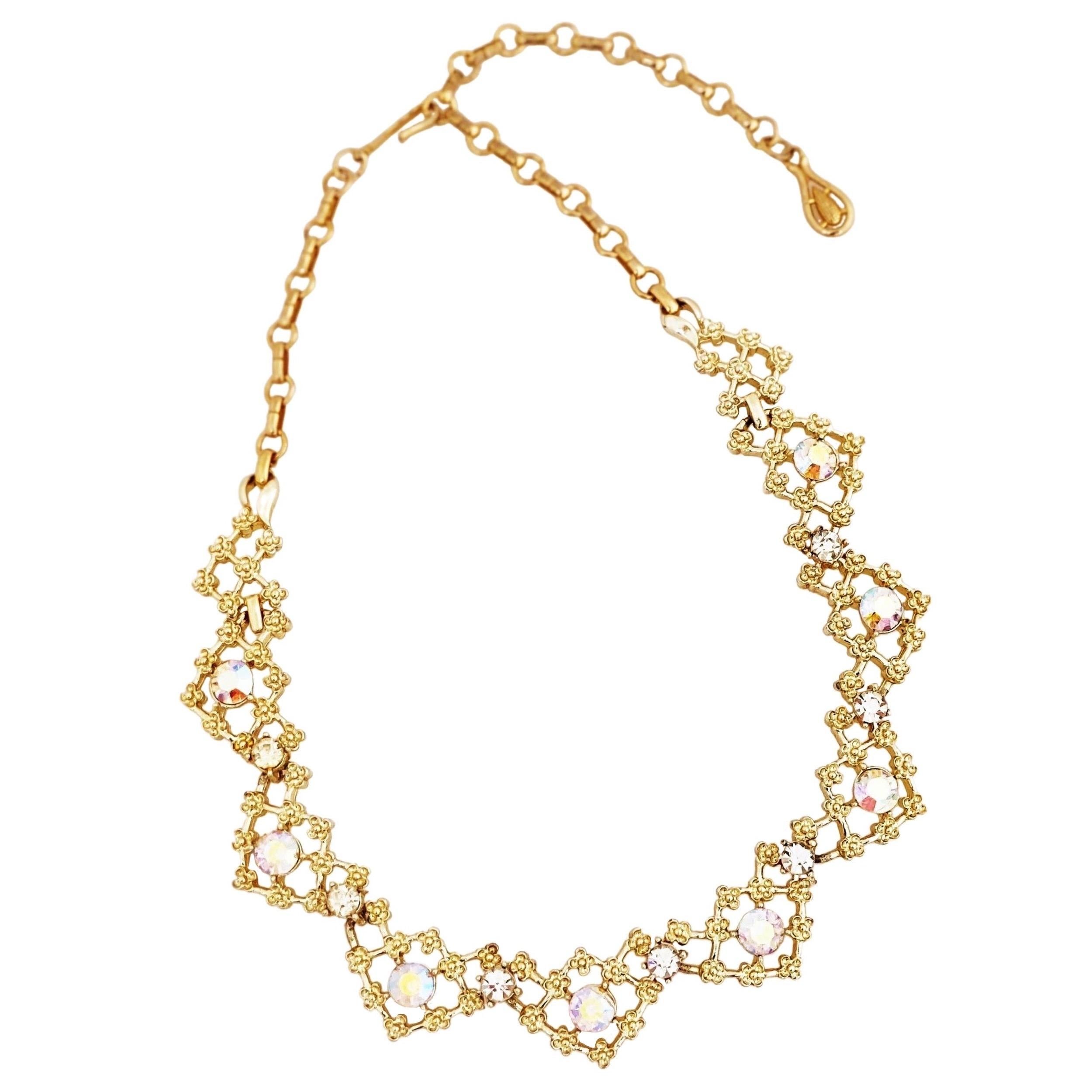 Choker-Halskette aus Gold mit floralem Gitter und Aurora Borealis-Kristallen von Coro, 1960er Jahre