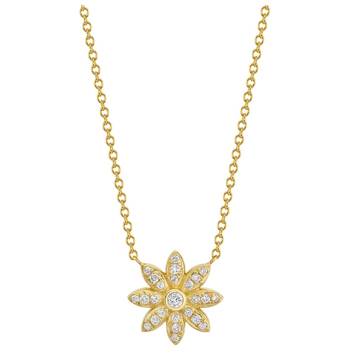 Gold Flower Necklace with Diamonds For Sale