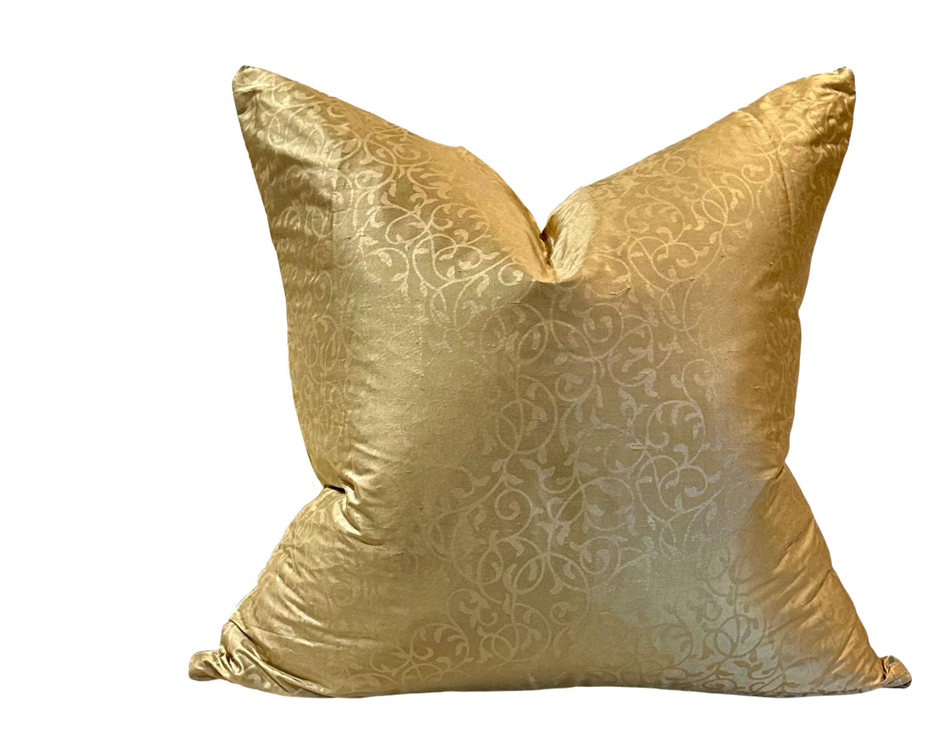 Italiano Cuscini italiani Fortuny oro in vendita