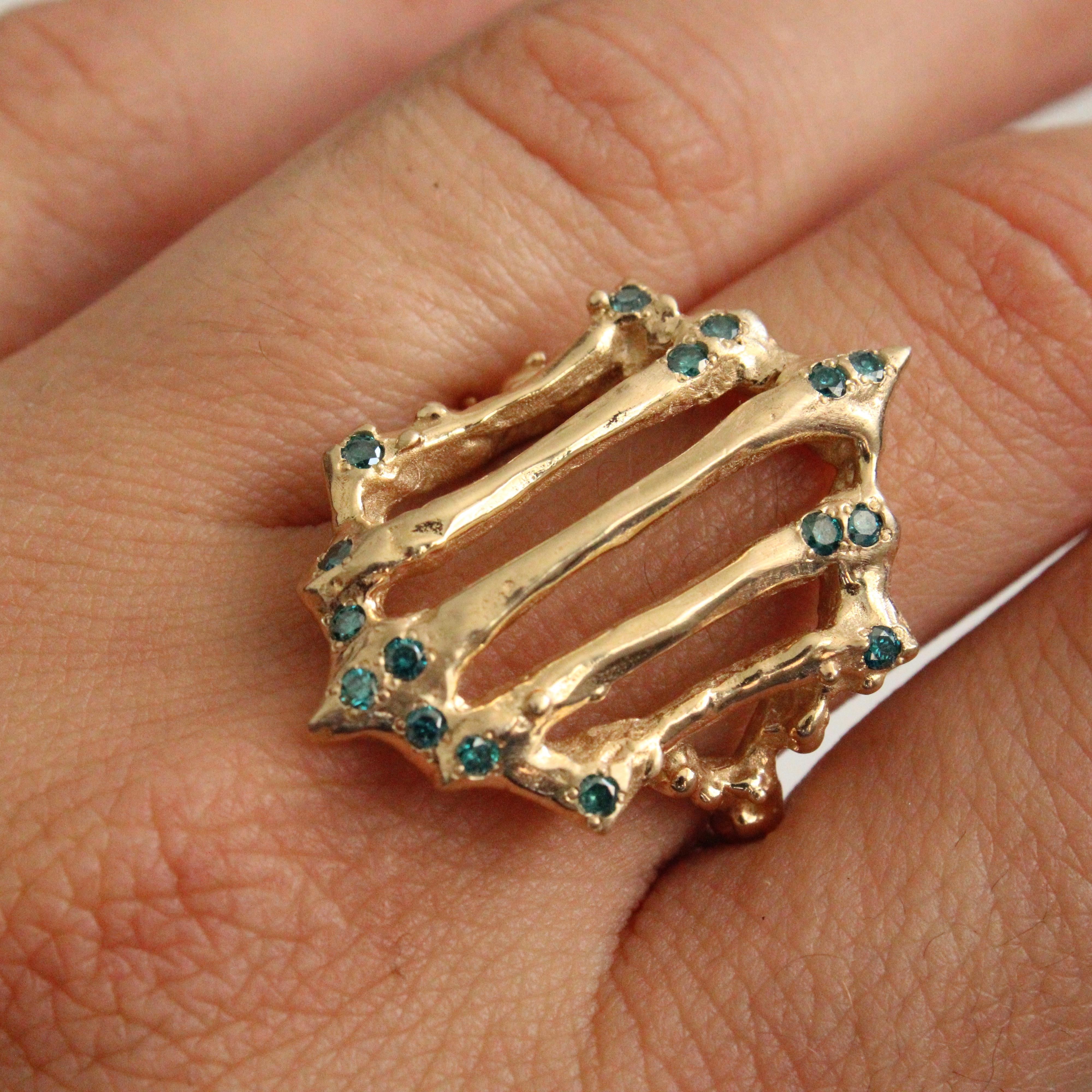 Round Cut Gothic Gold Gate Ring with Blue Diamonds in 14 Karat Yellow Gold For Sale