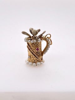 Gold Gemset Golf Charm