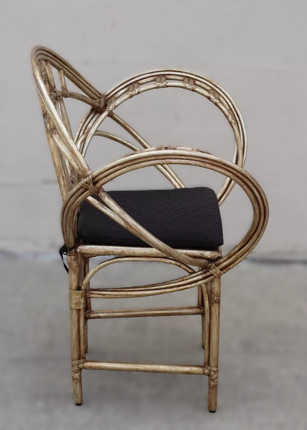 Edward Tuttle pour McGuire Chaise papillon en rotin de bambou en vente 1