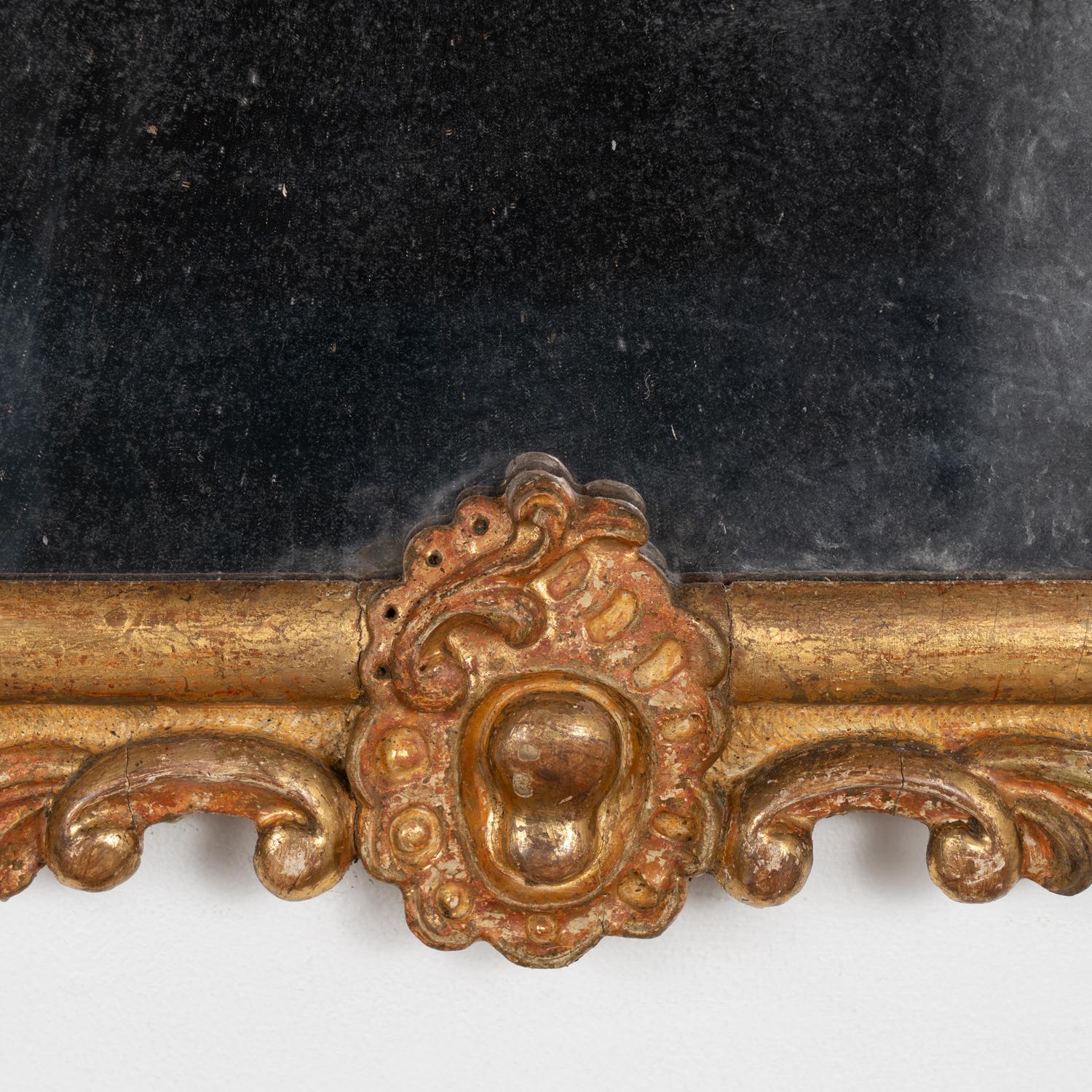 Gold Gilt Rococo Carved Mirror, Sweden circa 1790-1810 For Sale 4