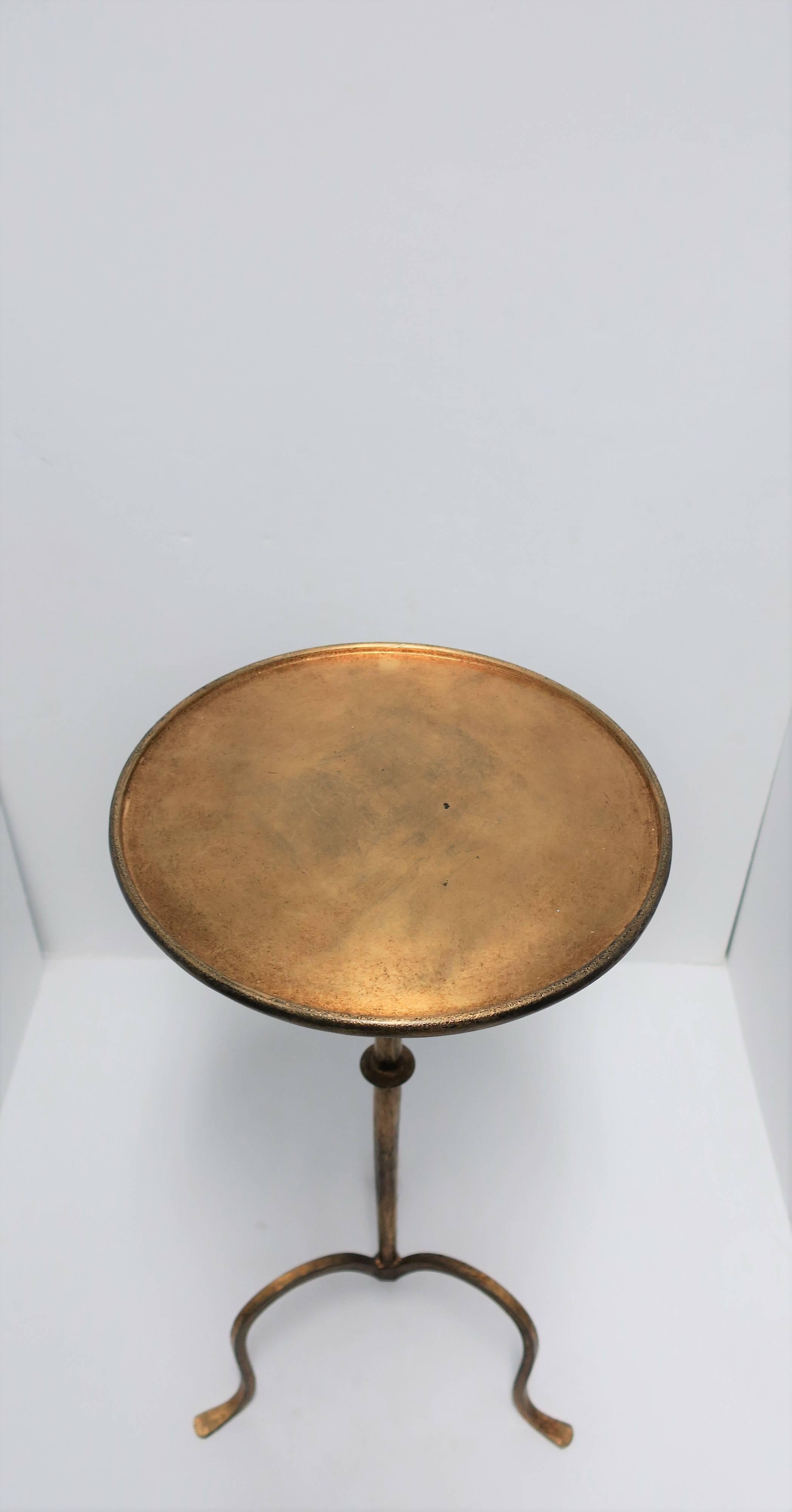Contemporary Gold Gilt Round Side Table with Tri-Pod Base, 21st Century