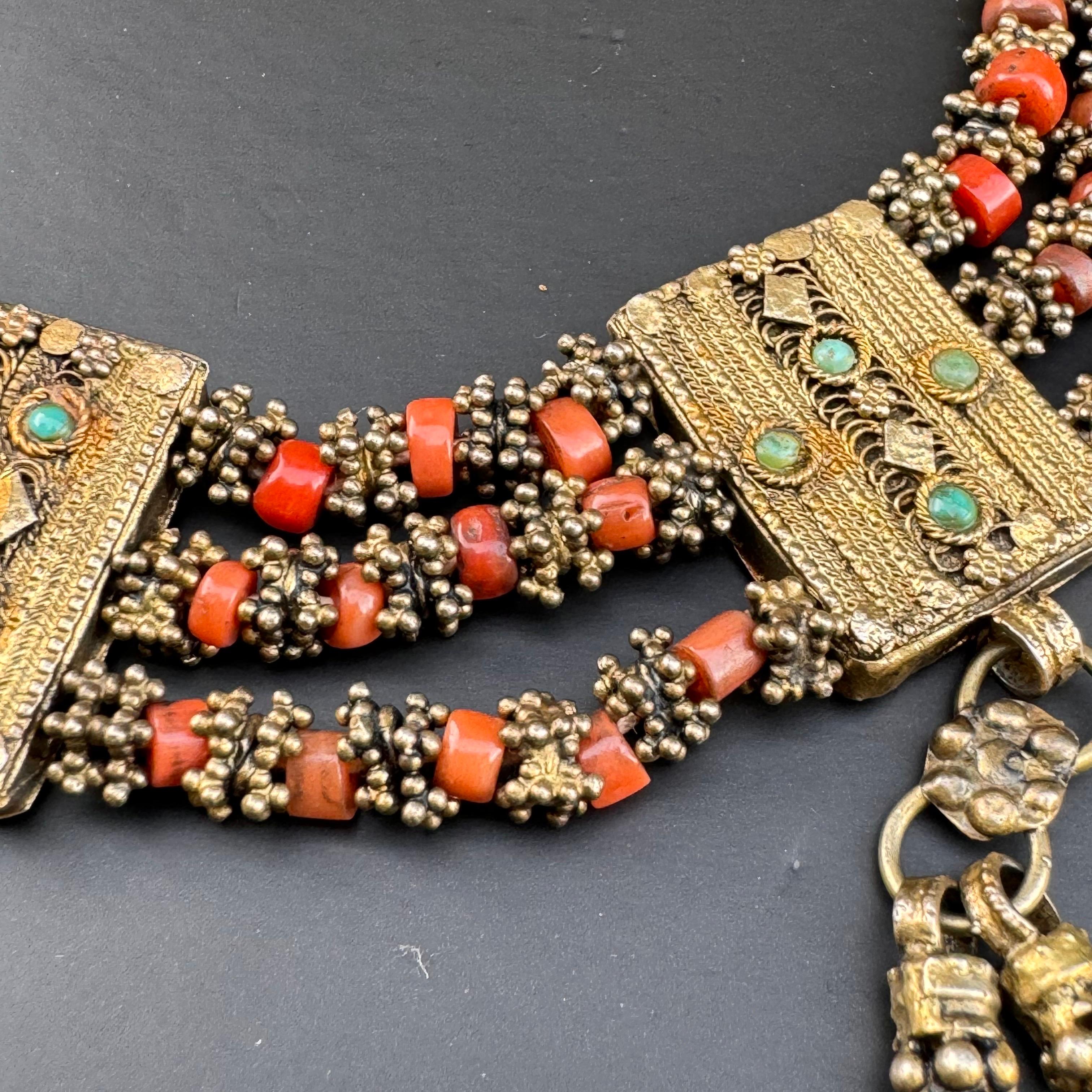 Gold gilt silver Coral bin necklace Handmade 4
