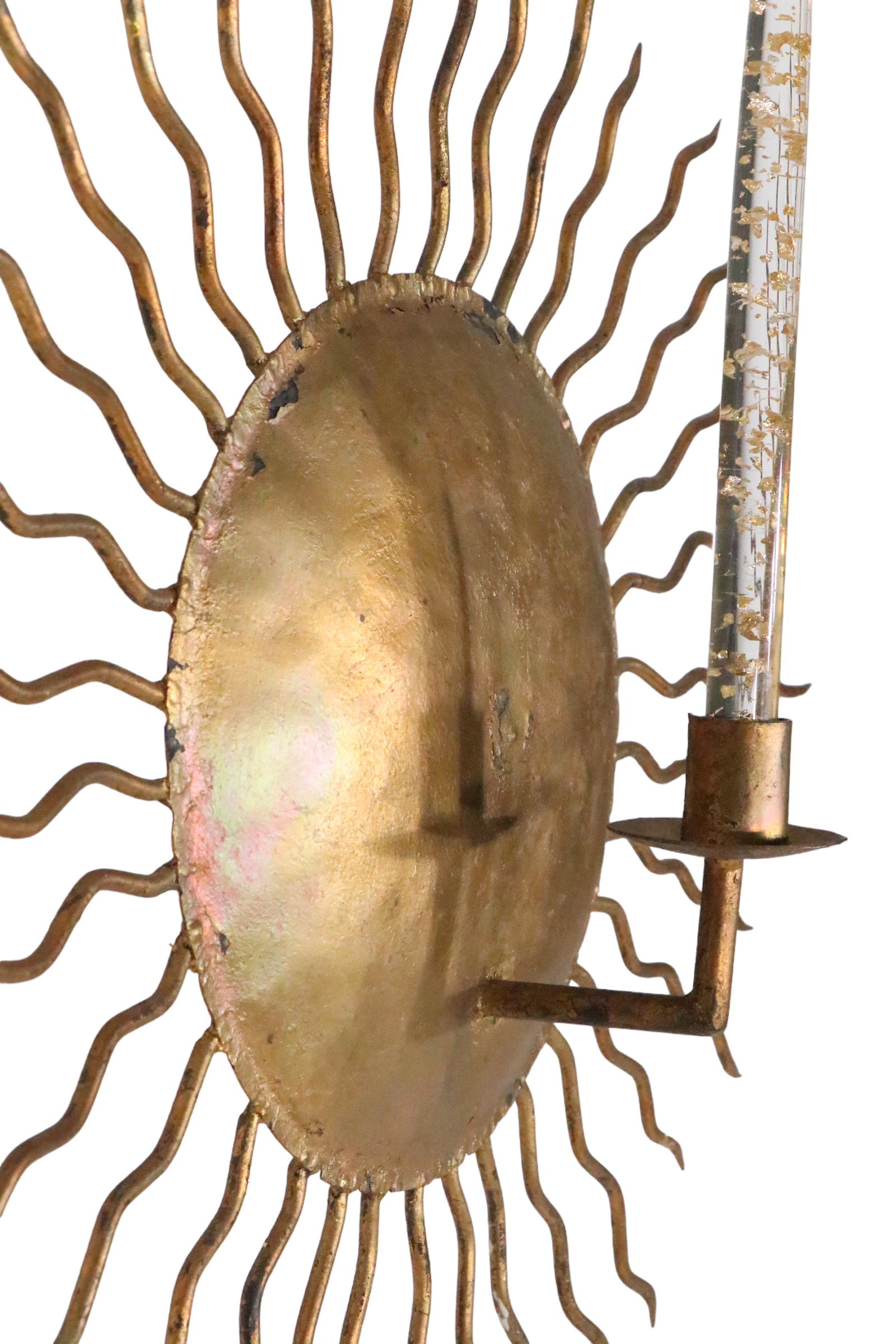 Gold Gilt Sun Burst Sconce Made in Italy c. 1970's  For Sale 11