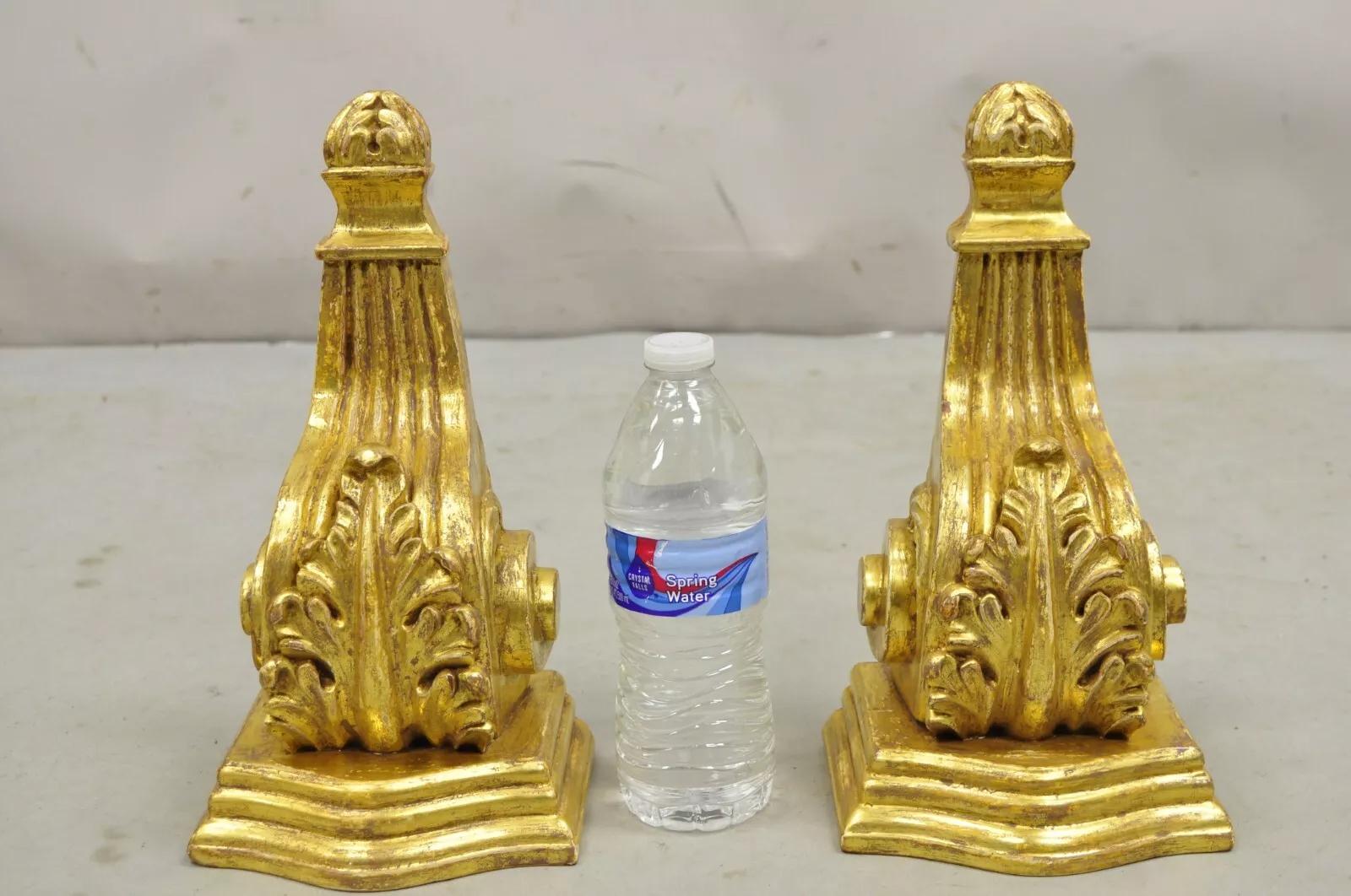 Gold Giltwood French Louis XV Style Wood Acanthus Corbel Small Wall Shelf - Pair For Sale 5
