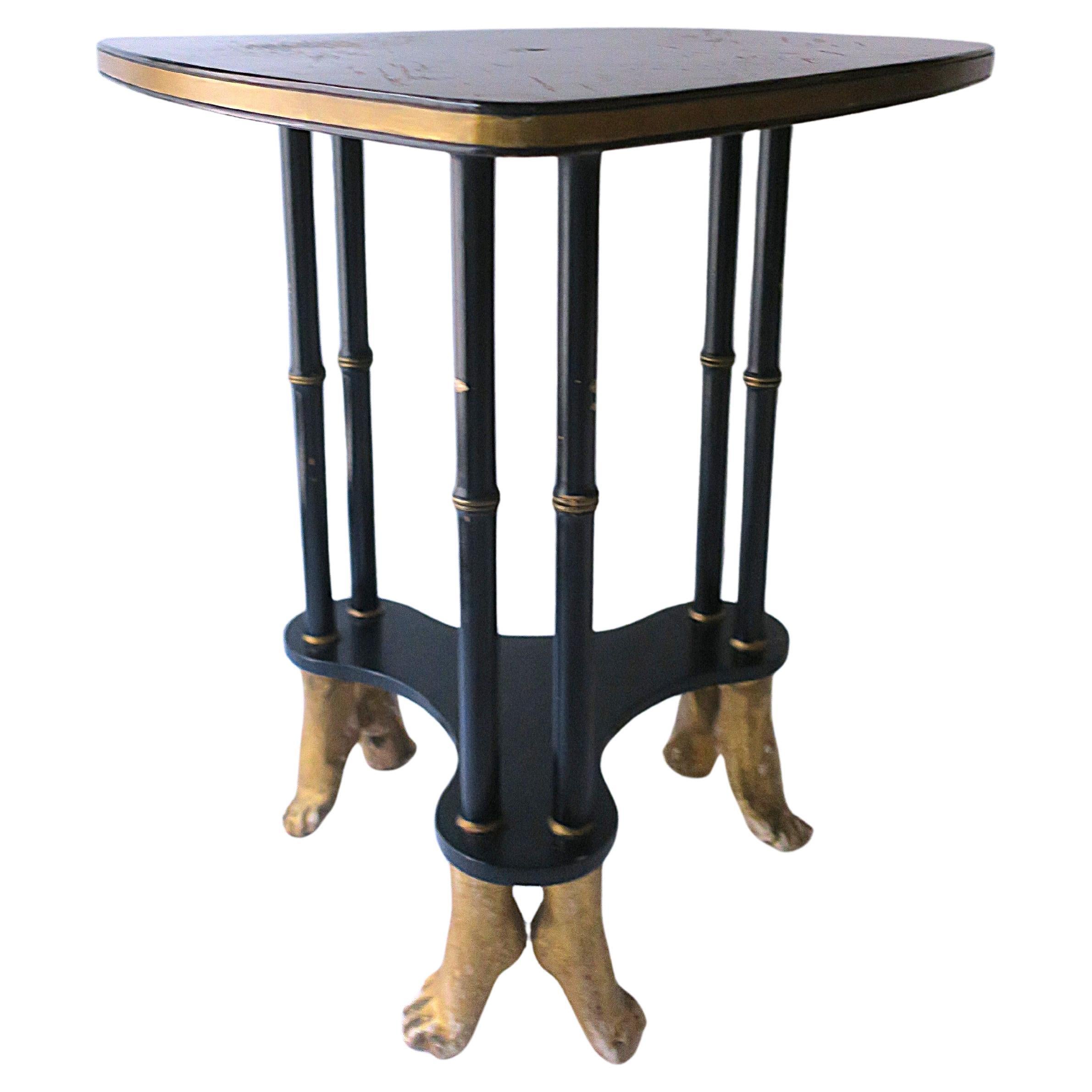 Gold Giltwood Surrealist Style Side Table en vente