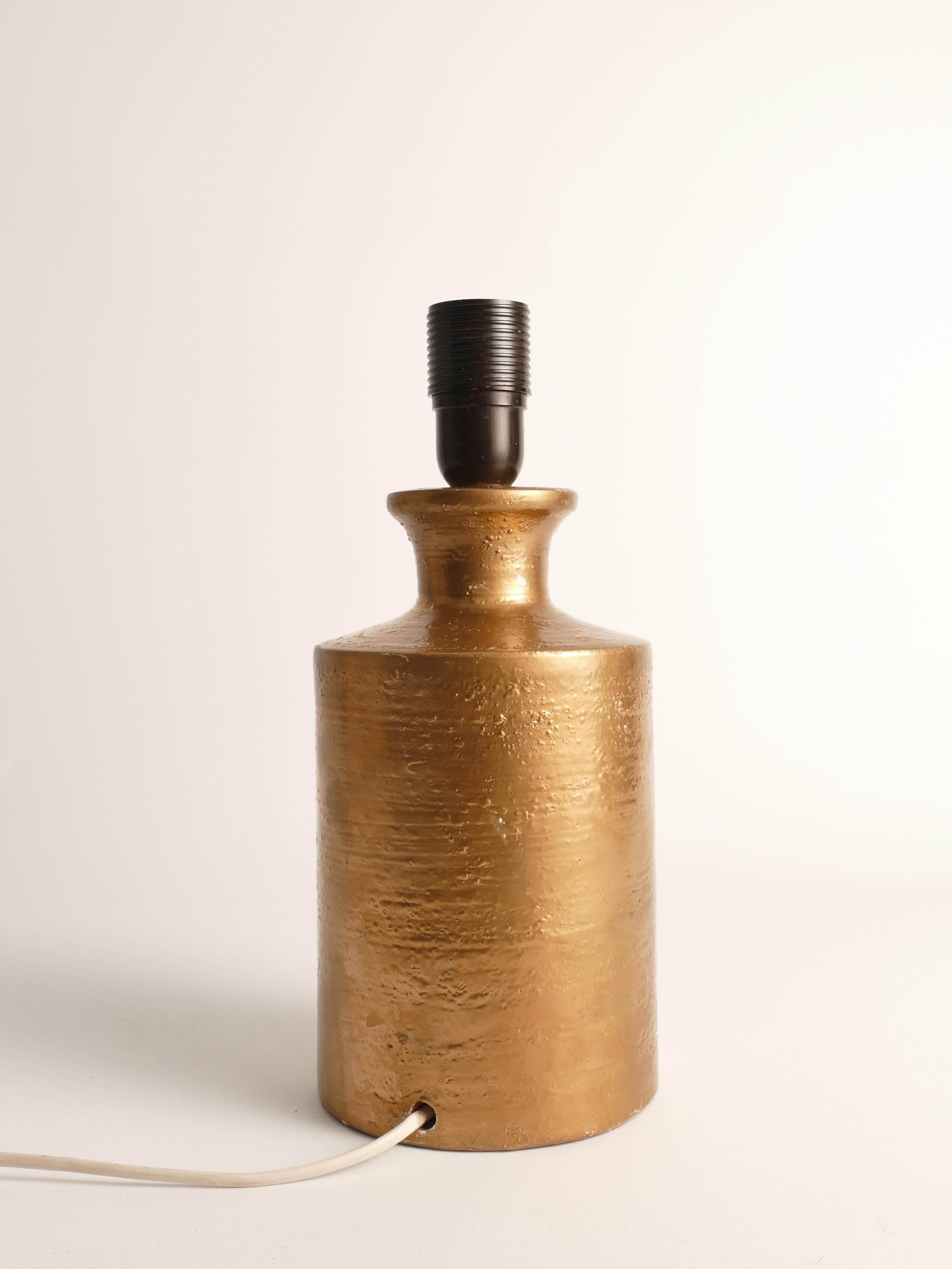 Suédois Lampe de table en céramique �émaillée or de Bitossi pour Bergboms, années 1970 en vente