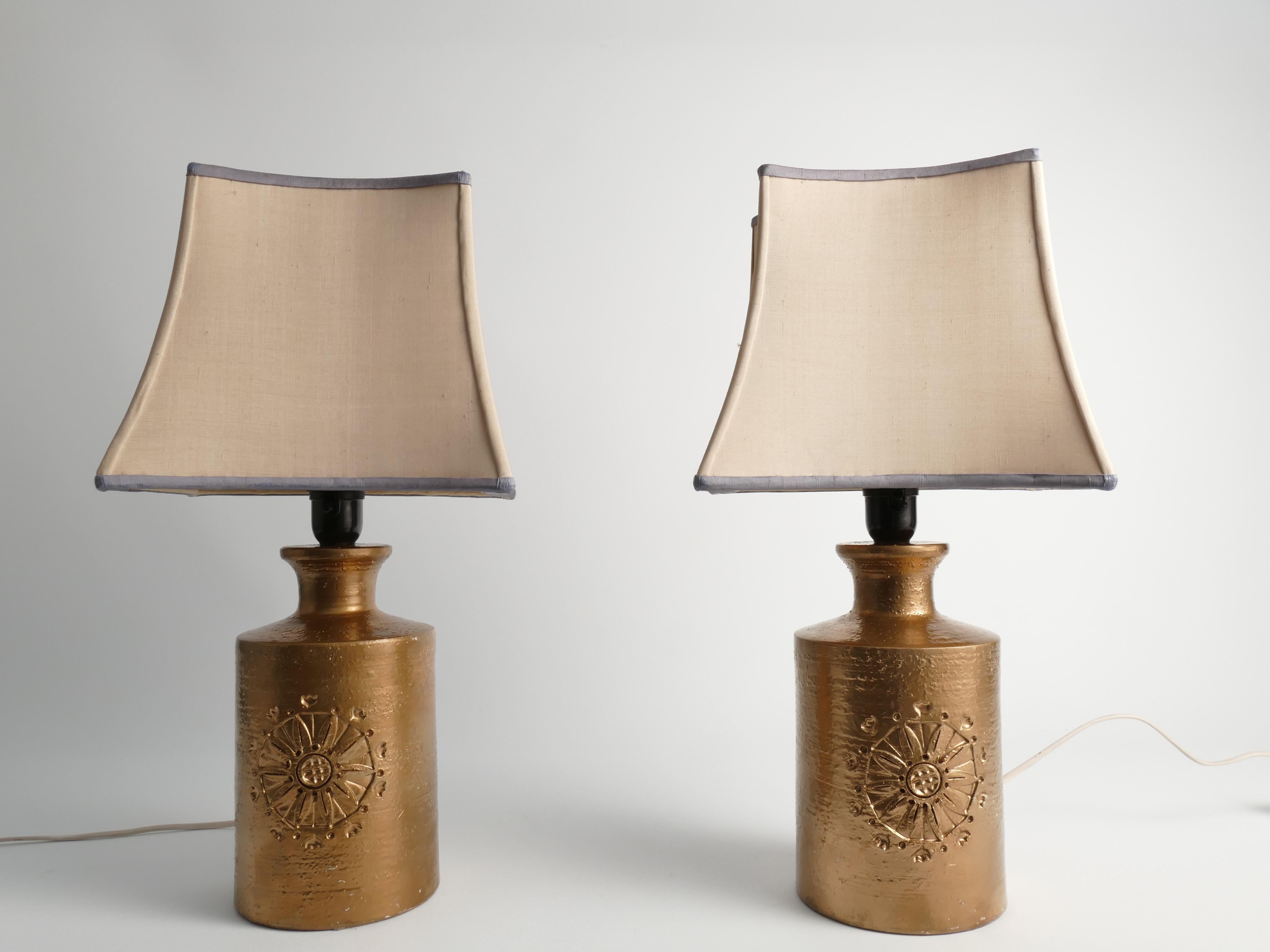 Swedish Gold Glazed Ceramic Table Lamps by Bitossi for Bergboms, Set of 2, 1970's For Sale