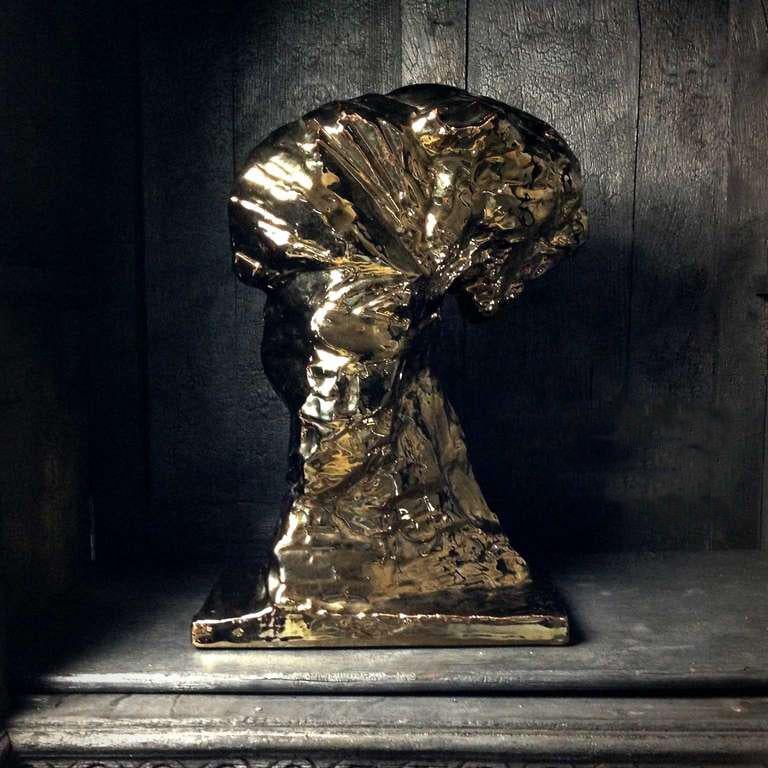 Gold glasierte Patrick Villas für Royal Boch Keramik-Panther-Skulptur Große Katze III im Zustand „Hervorragend“ im Angebot in Haarlem, NL