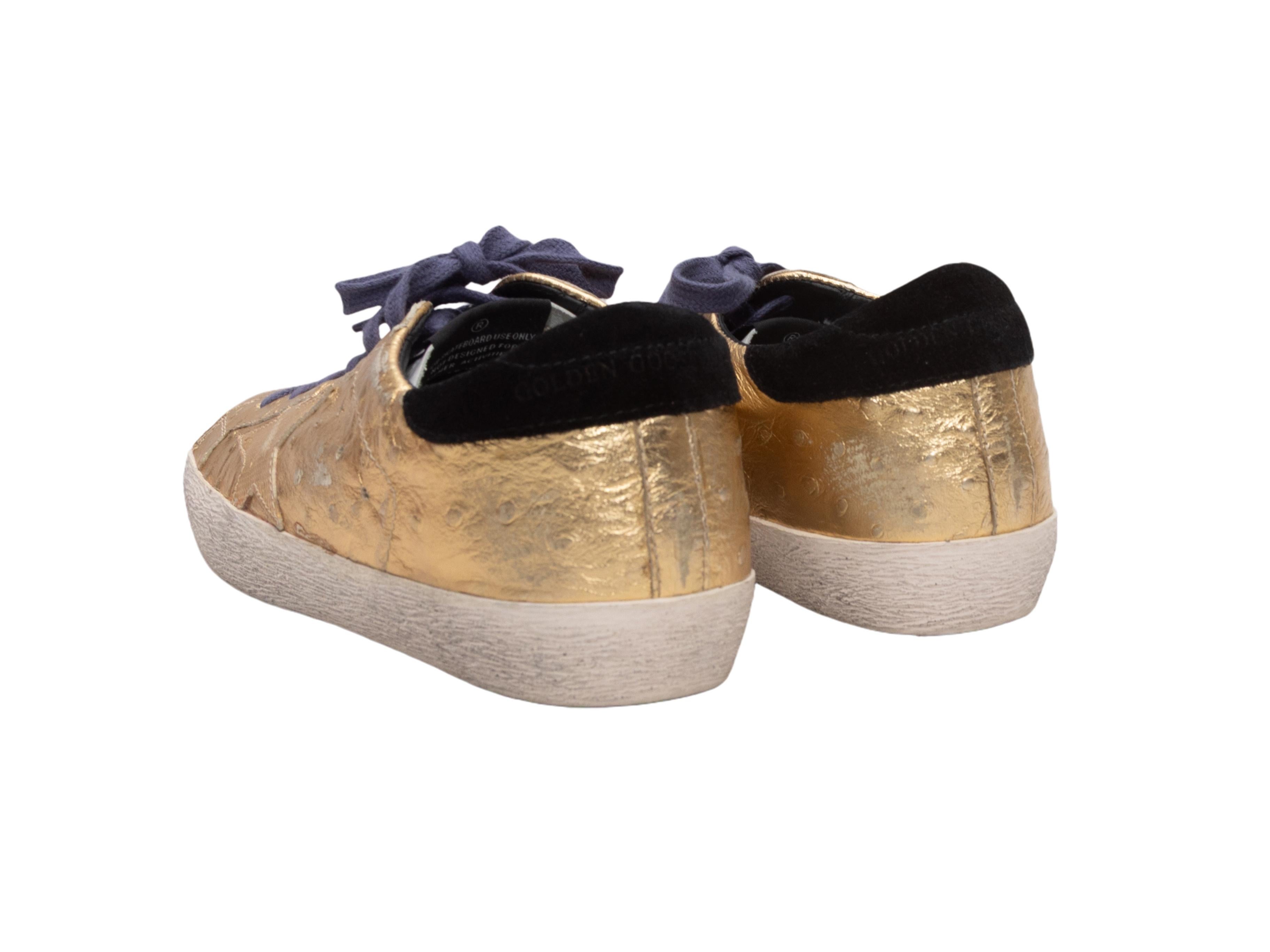 Gold Golden Goose Metallic Leder Low-Top Sneakers Größe 8 im Zustand „Gut“ im Angebot in New York, NY