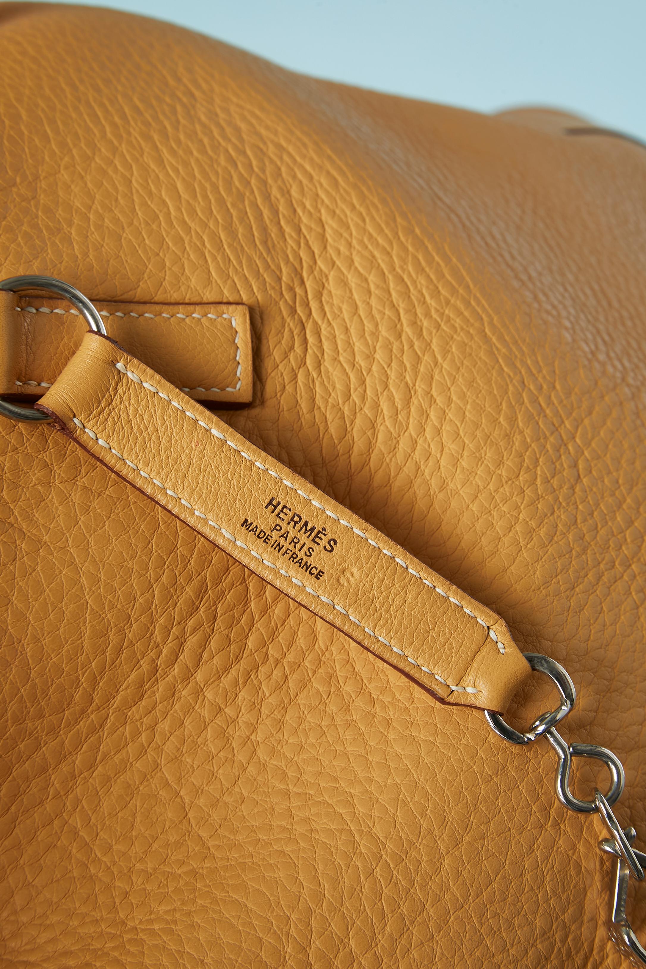 Gold grain leather 