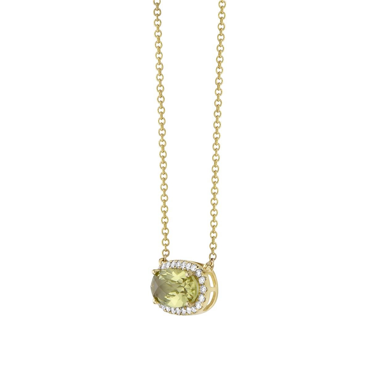 With this exquisite semi-precious yellow-gold gold-green quartz diamond pendant, style and glamour are in the spotlight. This 14-karat oval cut pendant is made from 0.9 grams of gold, 1 gold green quartz totaling 1.69 karats, and is surrounded by 22