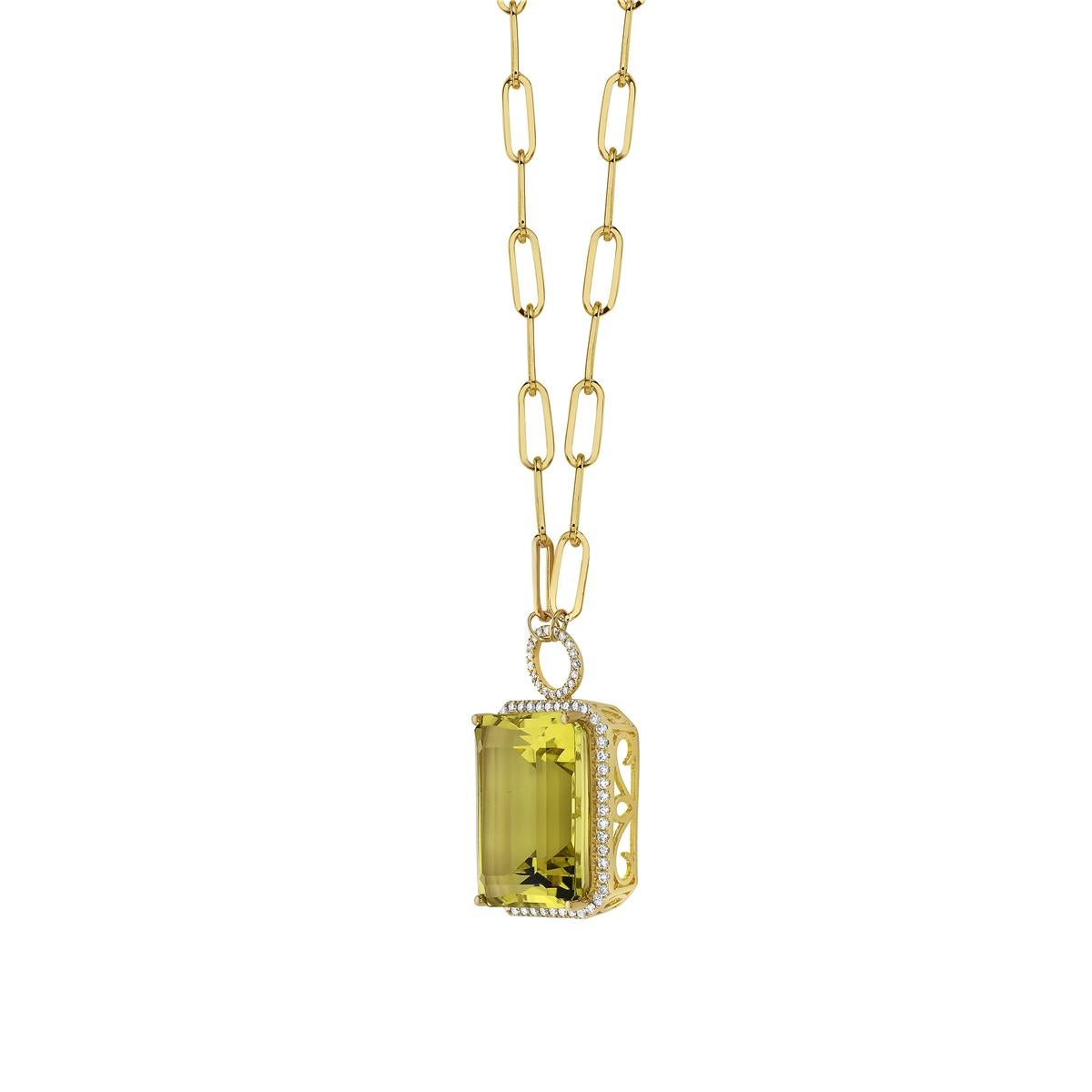 With this exquisite semi-precious gold-green quartz necklace, style and glamour are in the spotlight. This 14-karat emerald cut necklace is made from 3.5 grams of gold, 1 green quartz totaling 21.78 karats, and is surrounded by 69 SI1-SI2, GH color