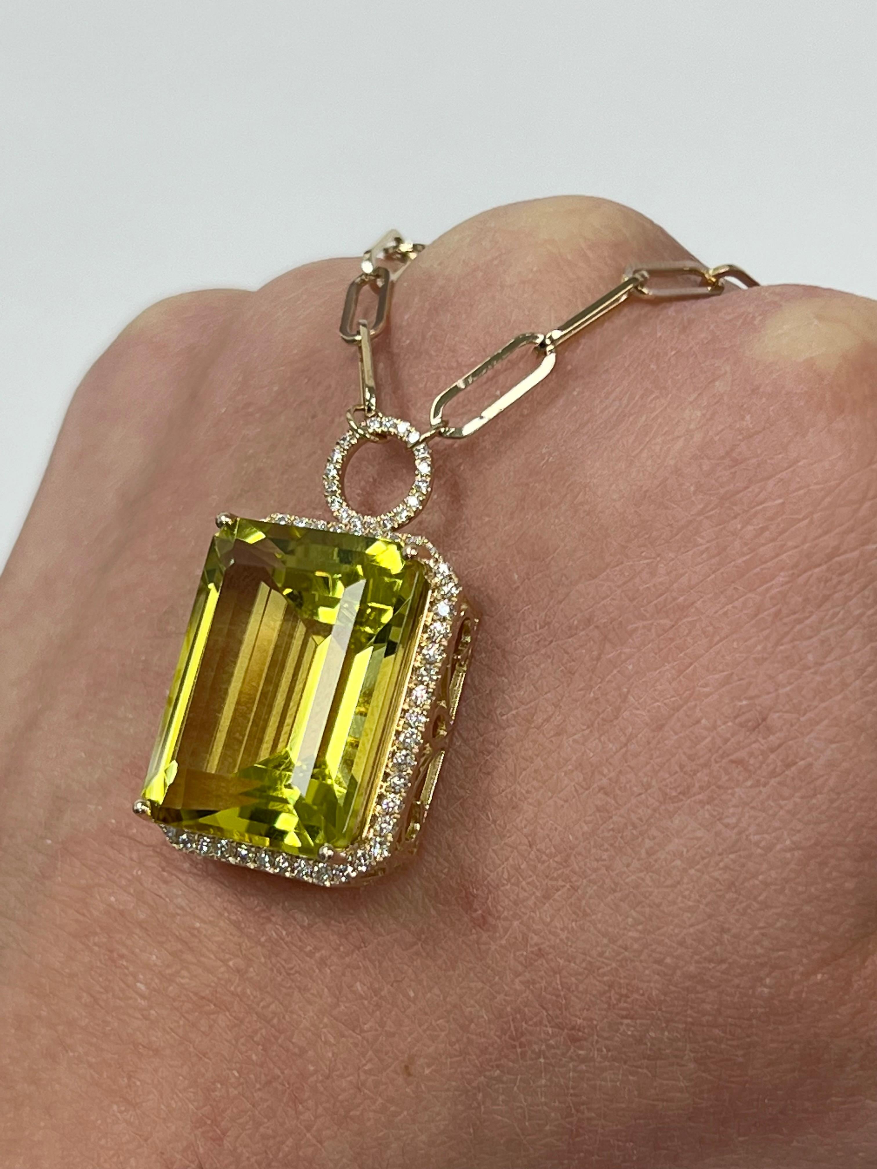 Modern Gold Green Quartz Yellow Gold Necklace For Sale