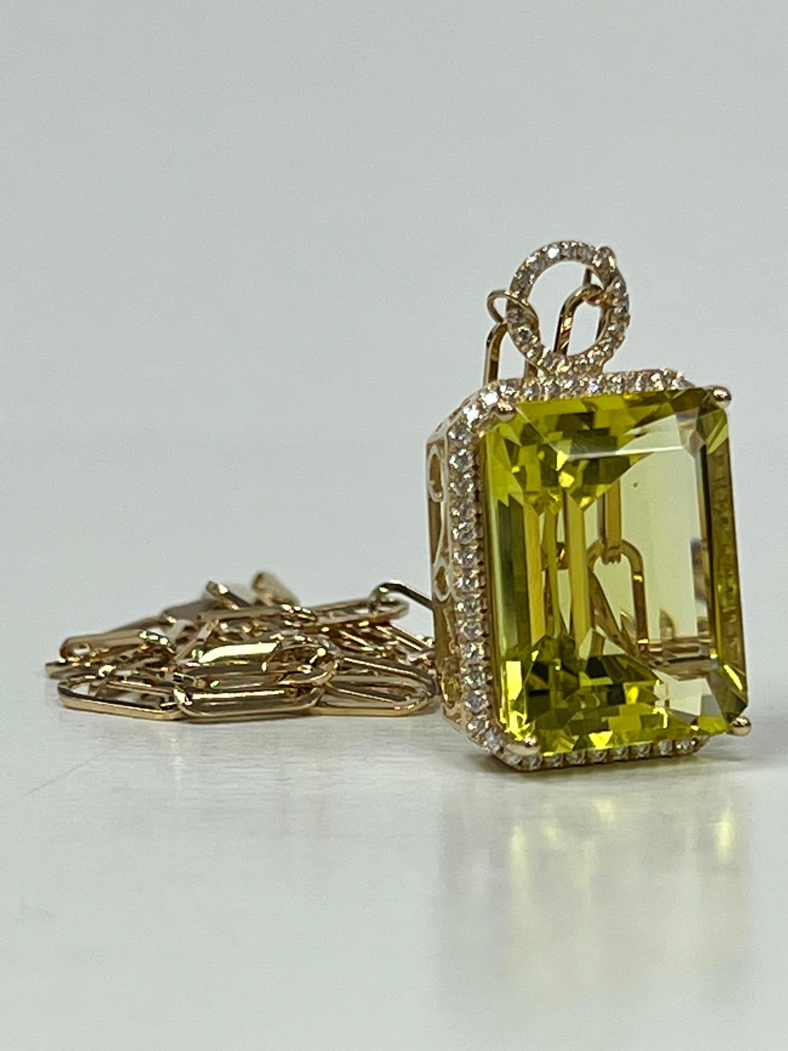 Gold Green Quartz Yellow Gold Necklace In New Condition For Sale In Great Neck, NY