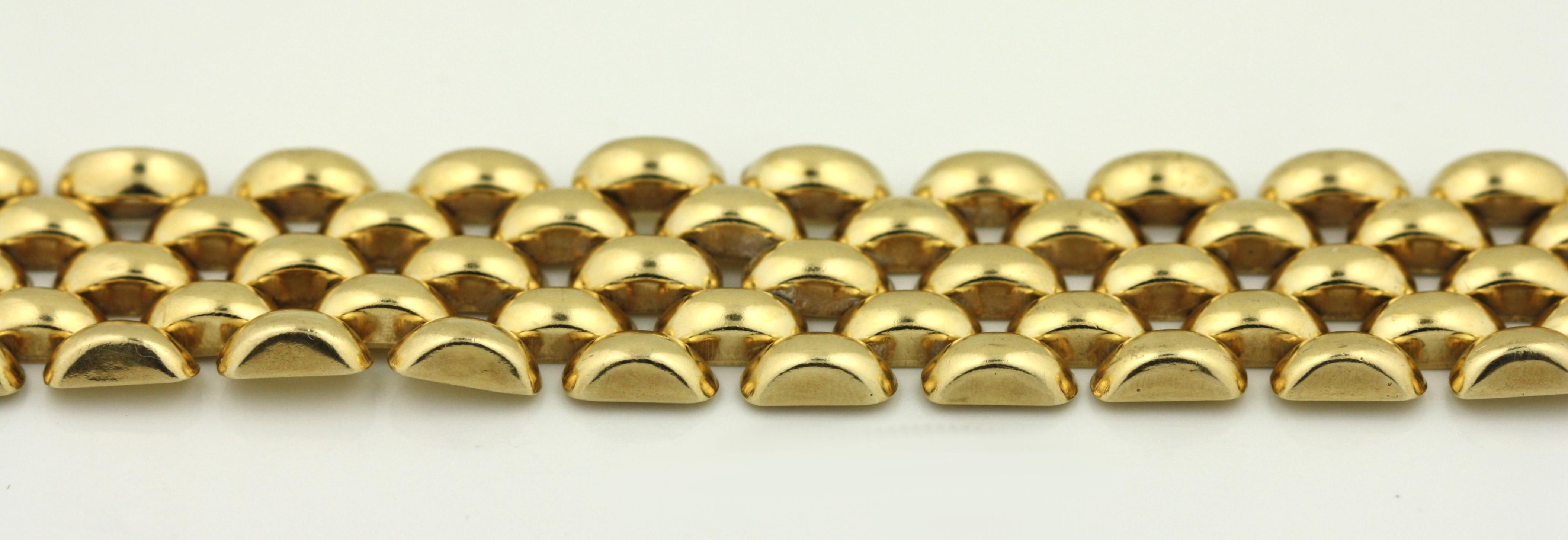 Bracelet demi-lune à maillons en or Unisexe en vente