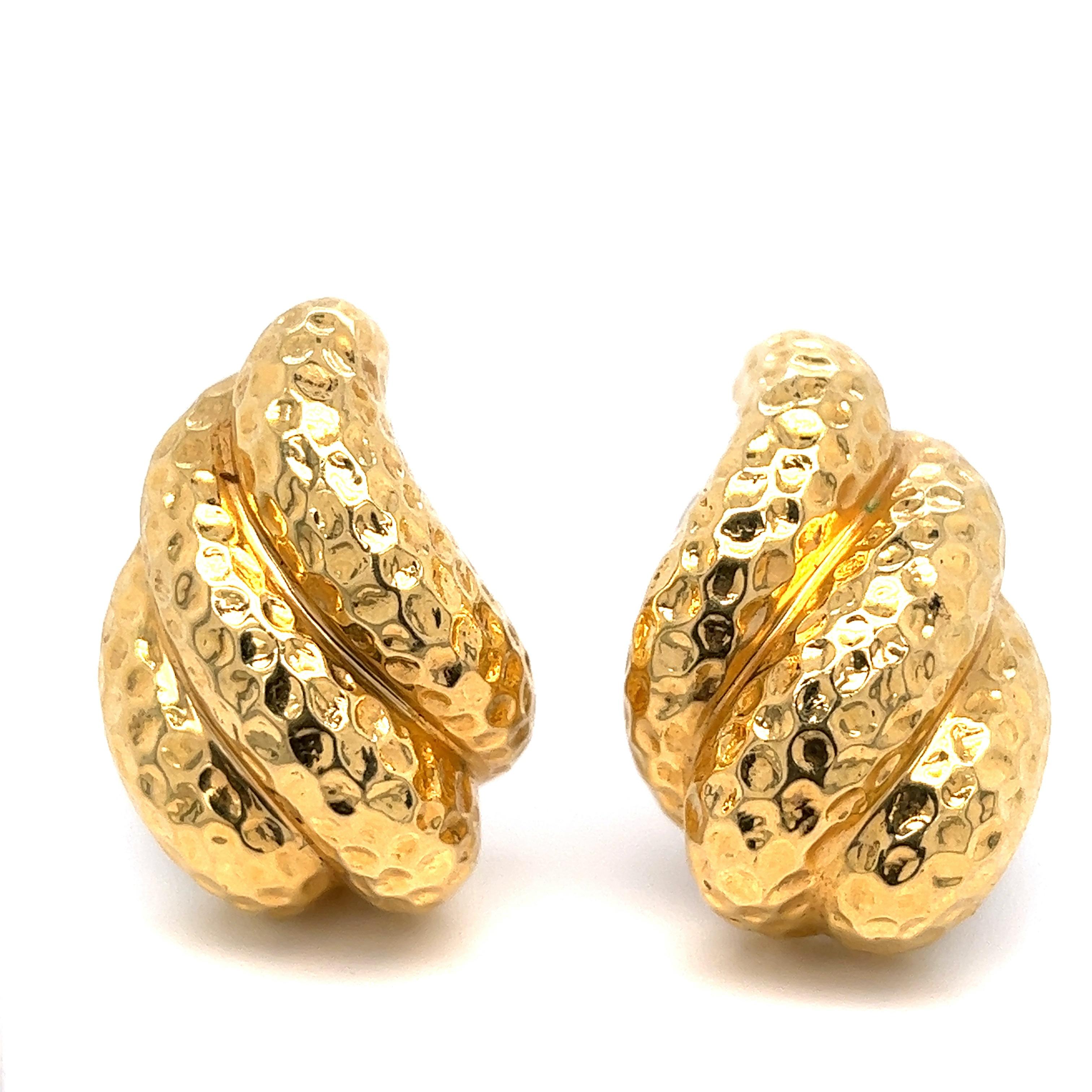 Gold Hammered Shell Ear Clips In Excellent Condition For Sale In New York, NY