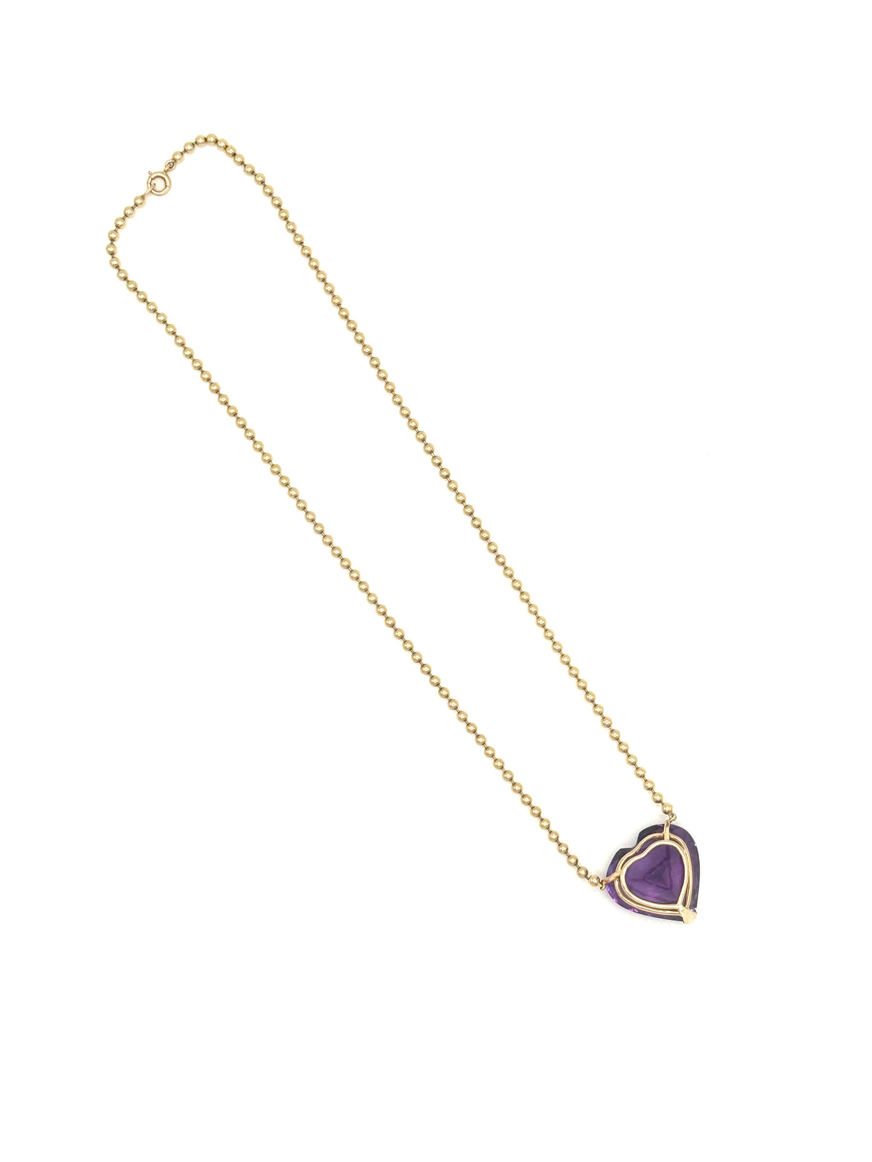 Collier d'améthyste en forme de cœur en or jaune 14 carats Excellent état - En vente à Great Neck Plaza, NY