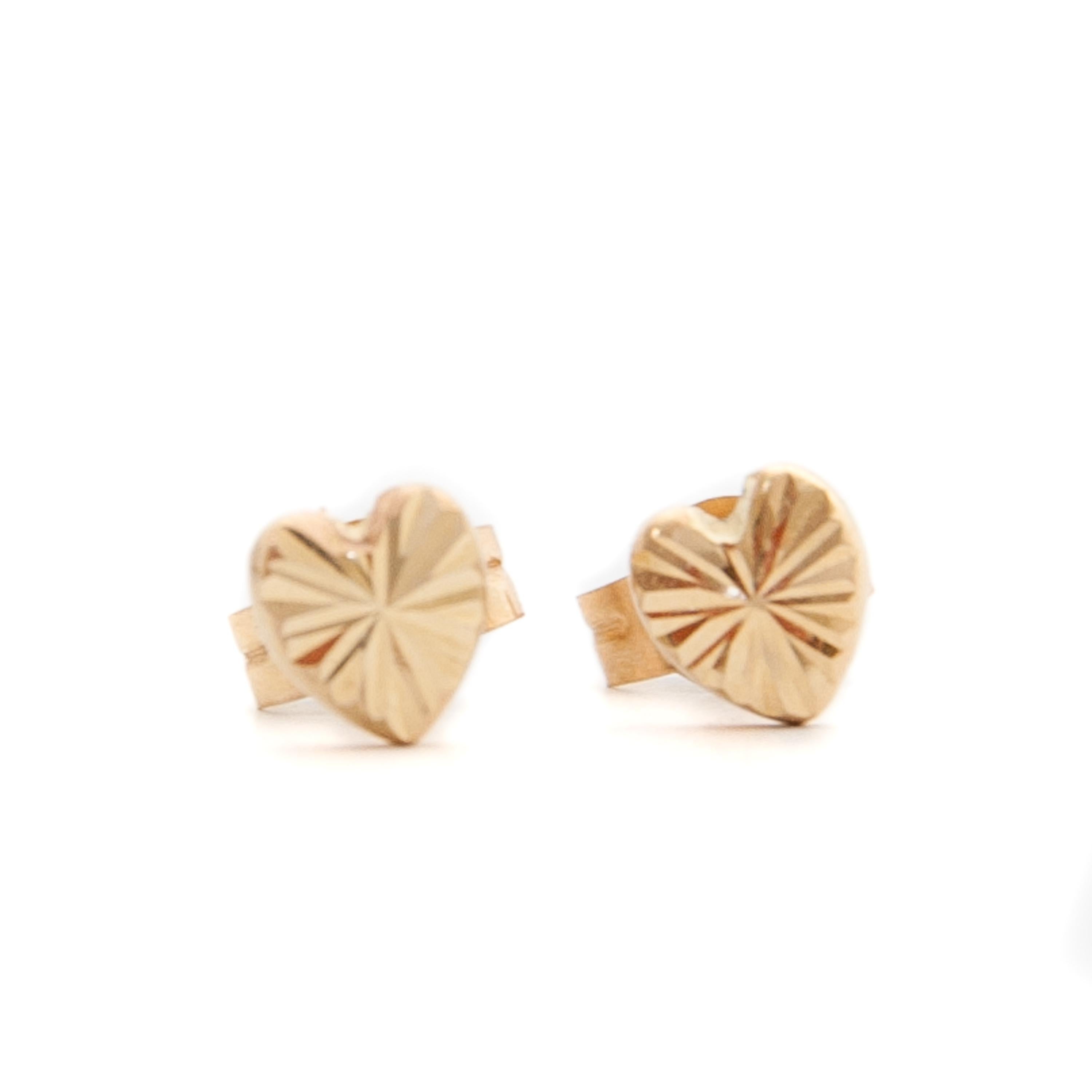Contemporary Vintage Heart-Shaped Sunburst 14 Karat Gold Stud Earrings  For Sale