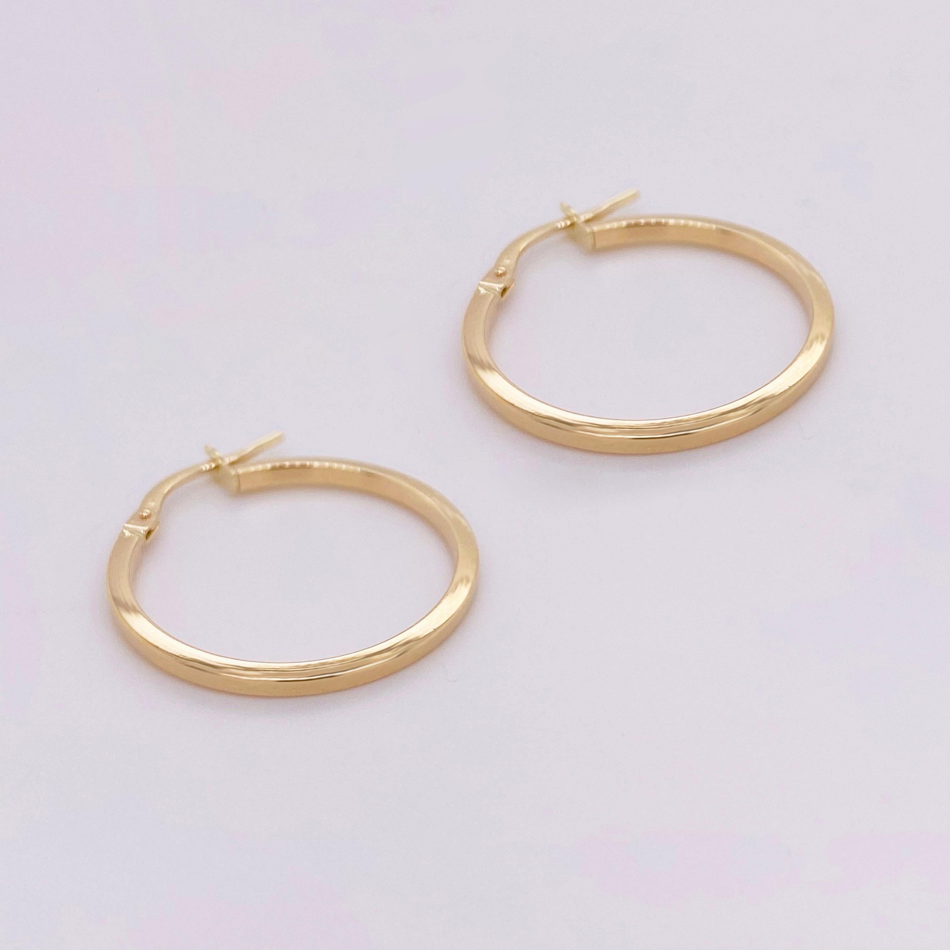 14-karat gold hoop earrings