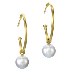 Boucles d'oreilles anneaux en or et perles grises Akoya Or 20 carats Or 18 carats