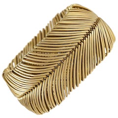 Gold Illusion Bracelet by Tiffany 
Co.