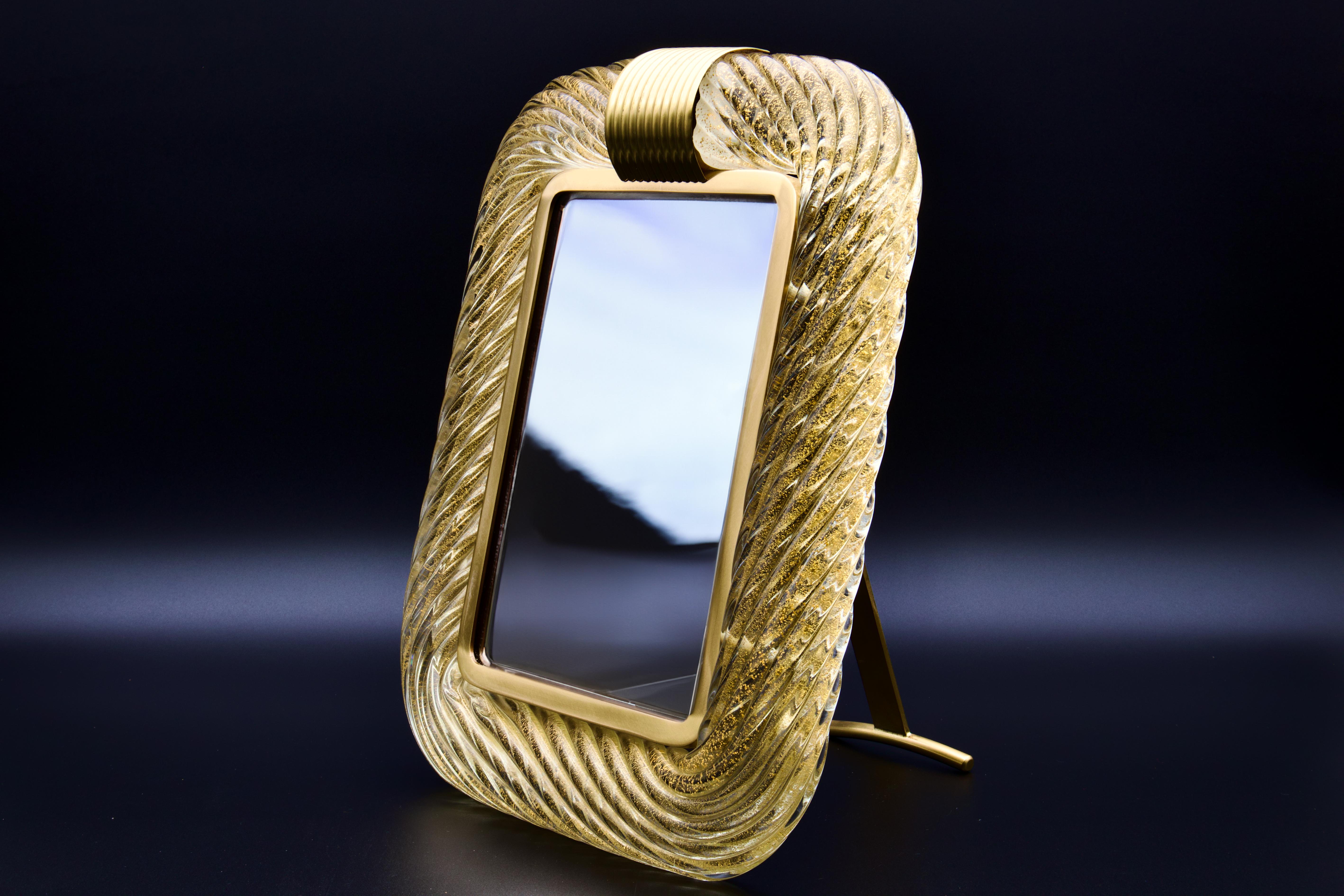 italien Miroir de coiffeuse ou cadre photo en verre de Murano infusé d'or Carlo Scarpa pour Venini en vente