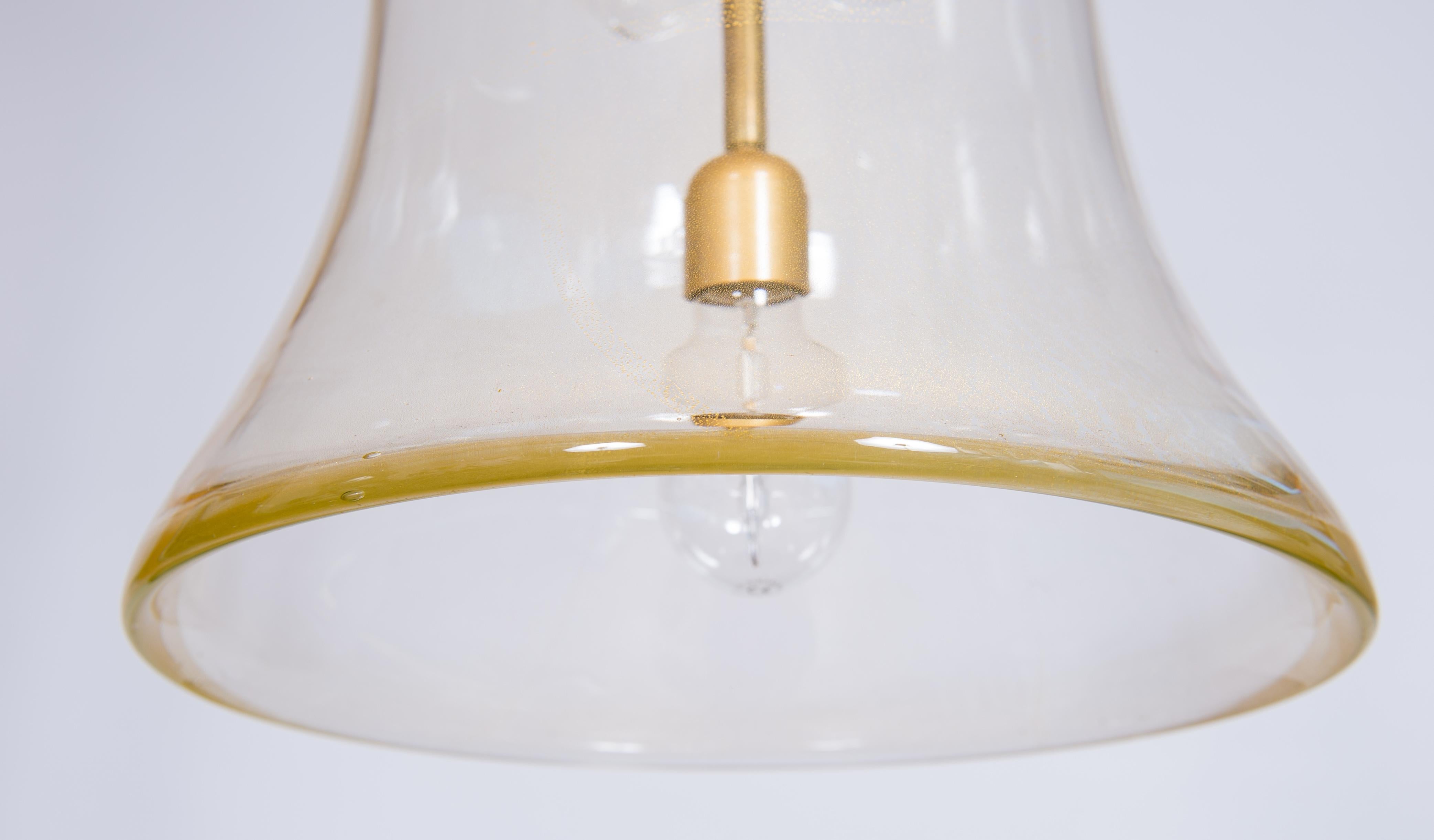 Lustre en verre de Murano infusé d'or par Vintage Murano Gallery (a) Gallery, 1990 en vente 2