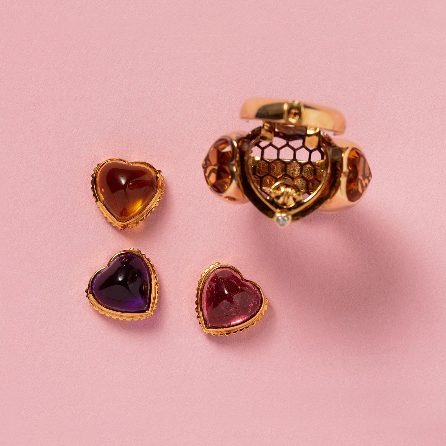 Gold Interchangeable French Heart Ring by SImon & Igal In Good Condition For Sale In Amsterdam, NL