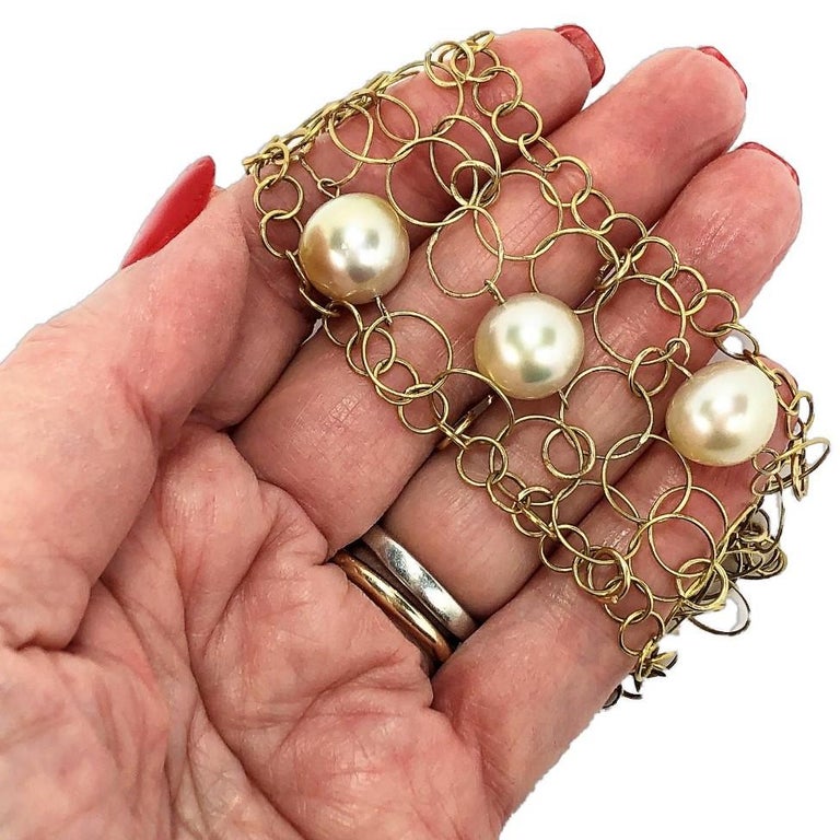Gold Interlocking Wire Link Bracelet with Pearls For Sale at 1stDibs
