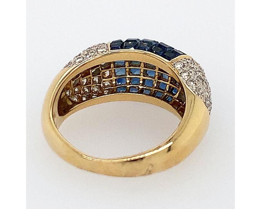 Taille ronde Bague en or sertie de saphirs et de diamants invisibles en vente