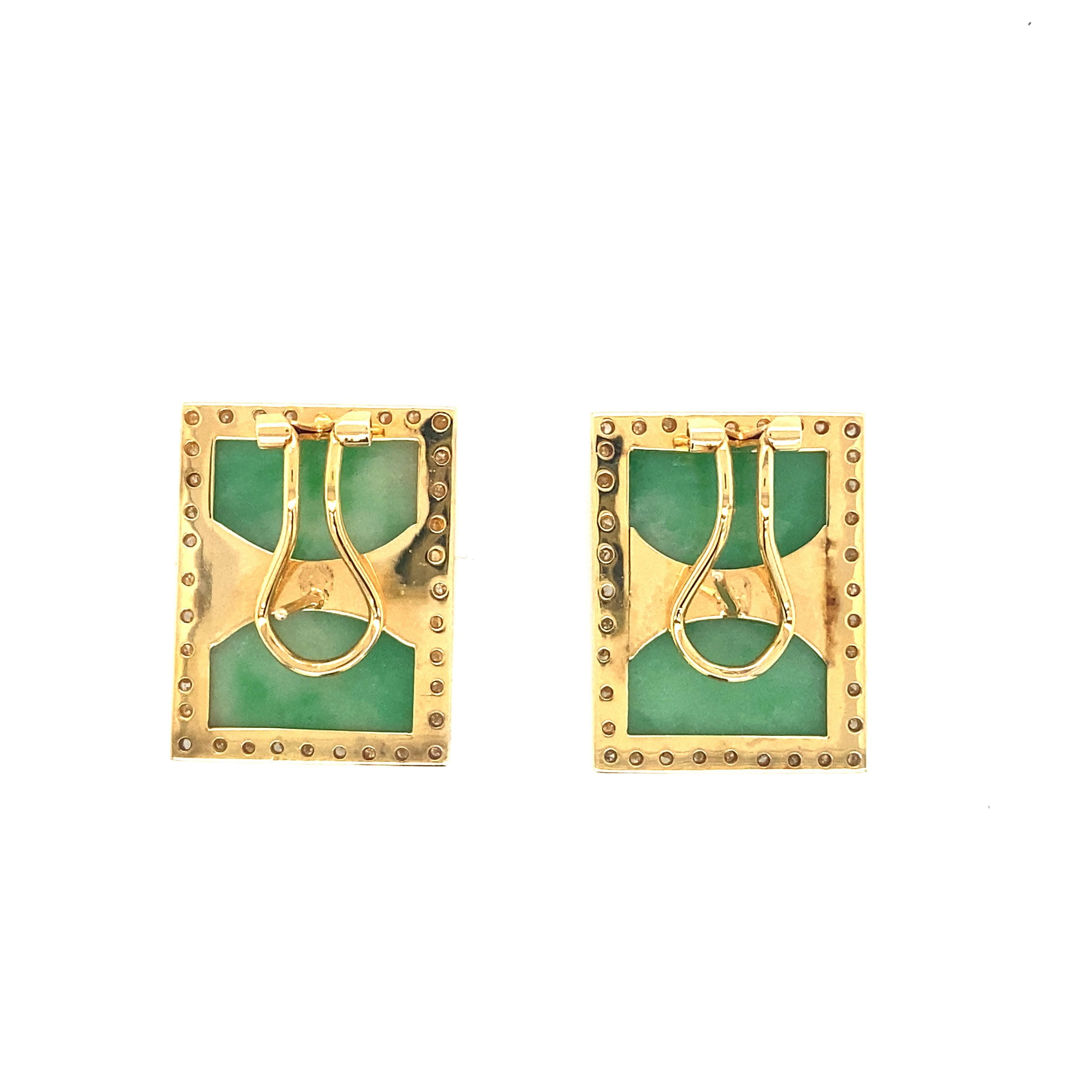 Gold Jade Diamond Earrings In Good Condition For Sale In New York, NY