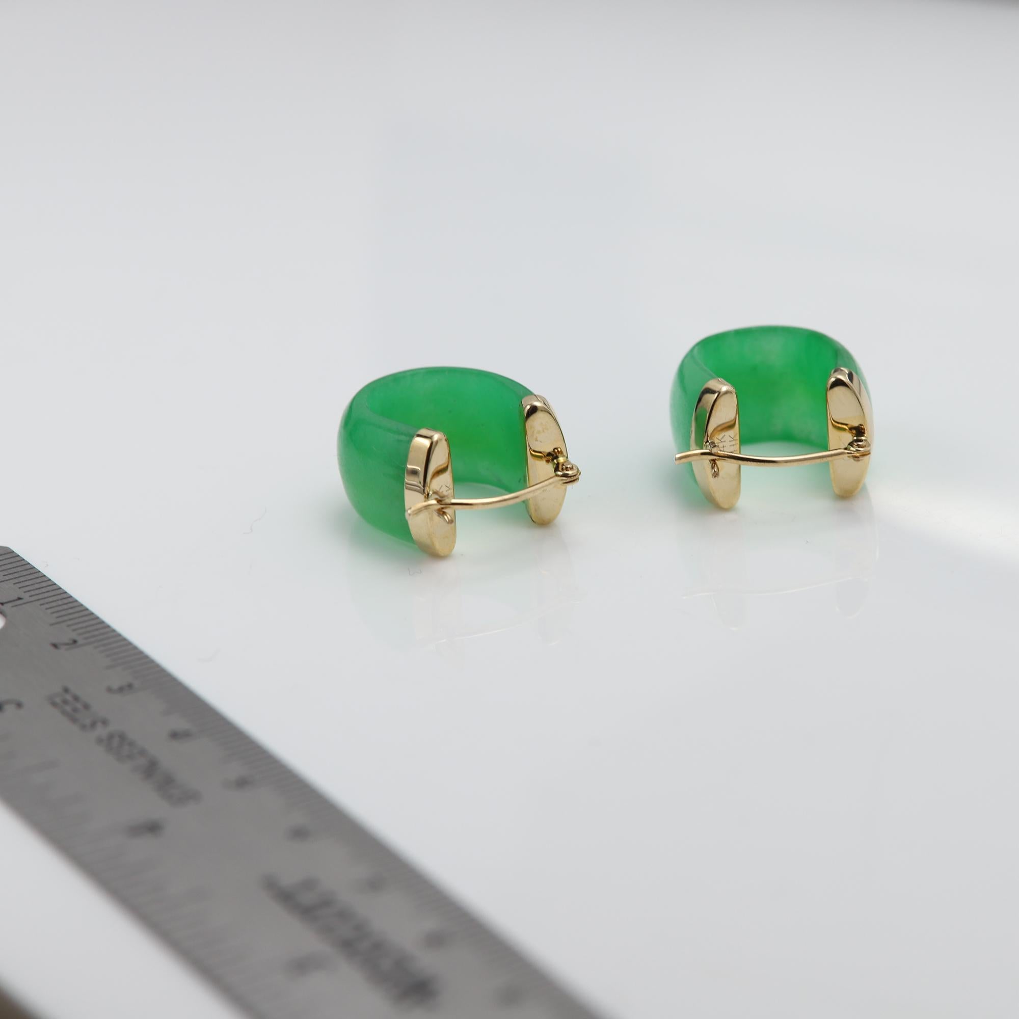 Gold Jade Earrings Huggie Earrings Green Jade 14 Karat Yellow Gold For Sale 3