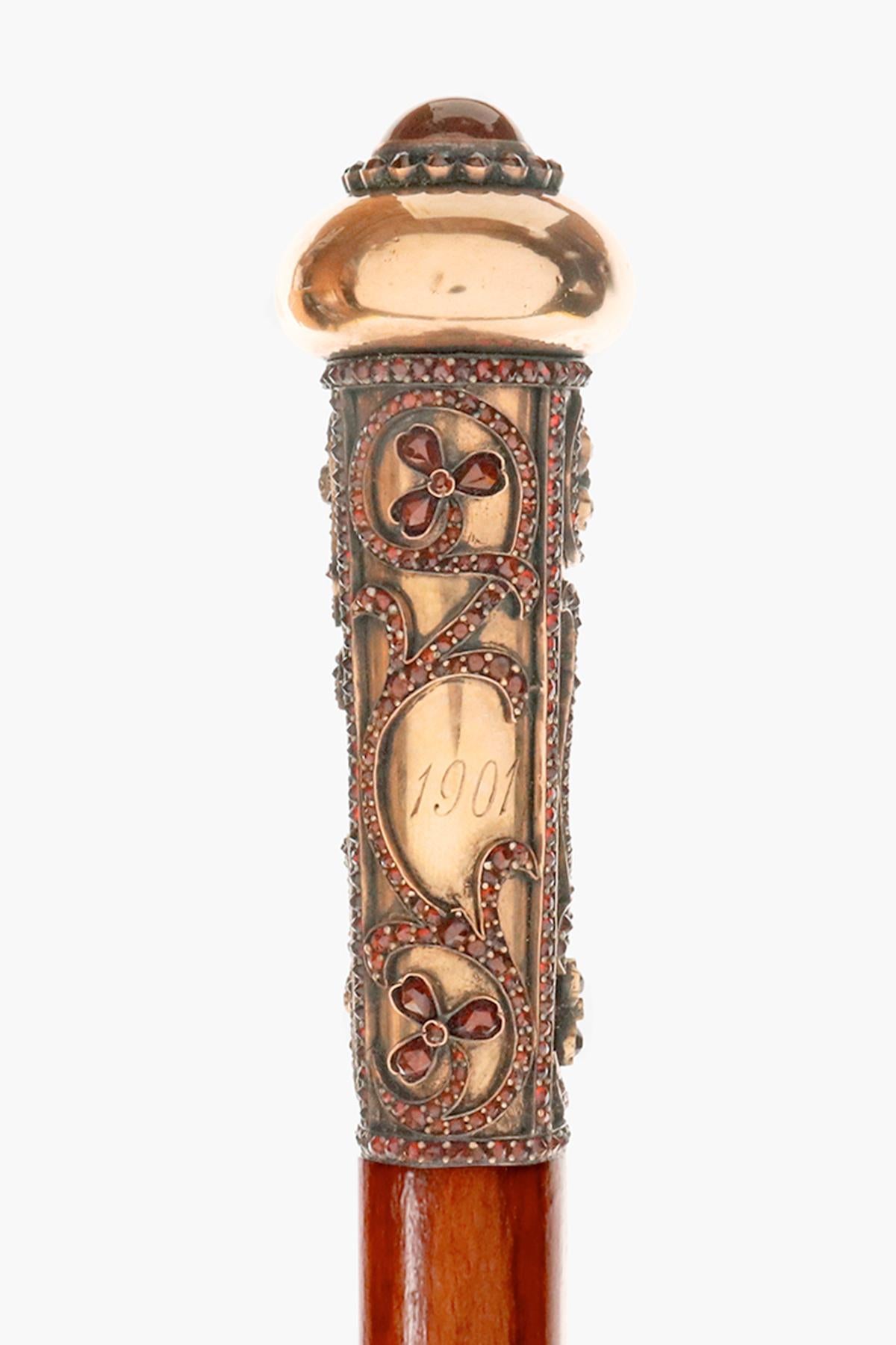 Bâton de marche en or avec pierre en grenat. Par Antoine Bricteux, France 1901. en vente 5